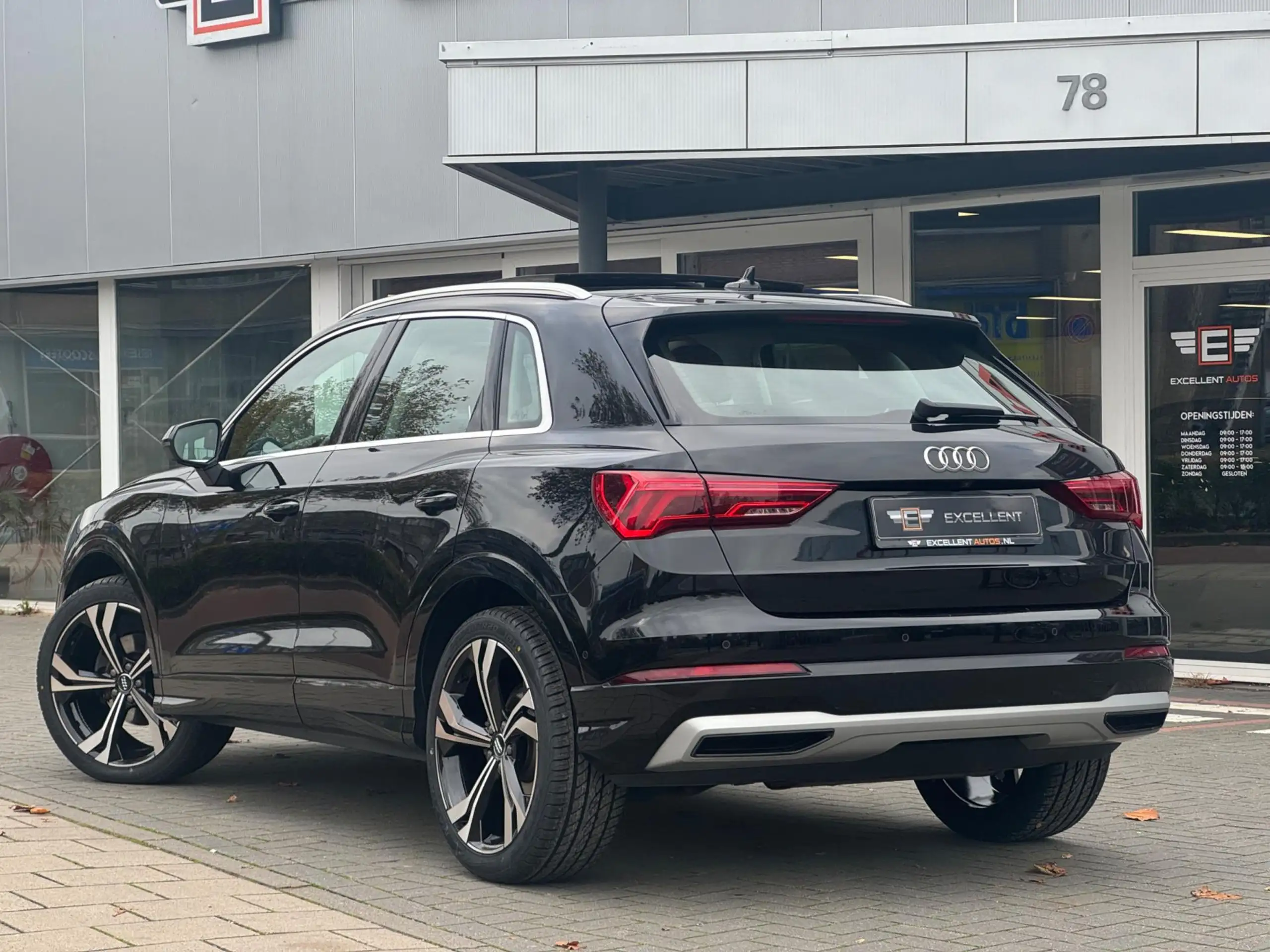 Audi - Q3