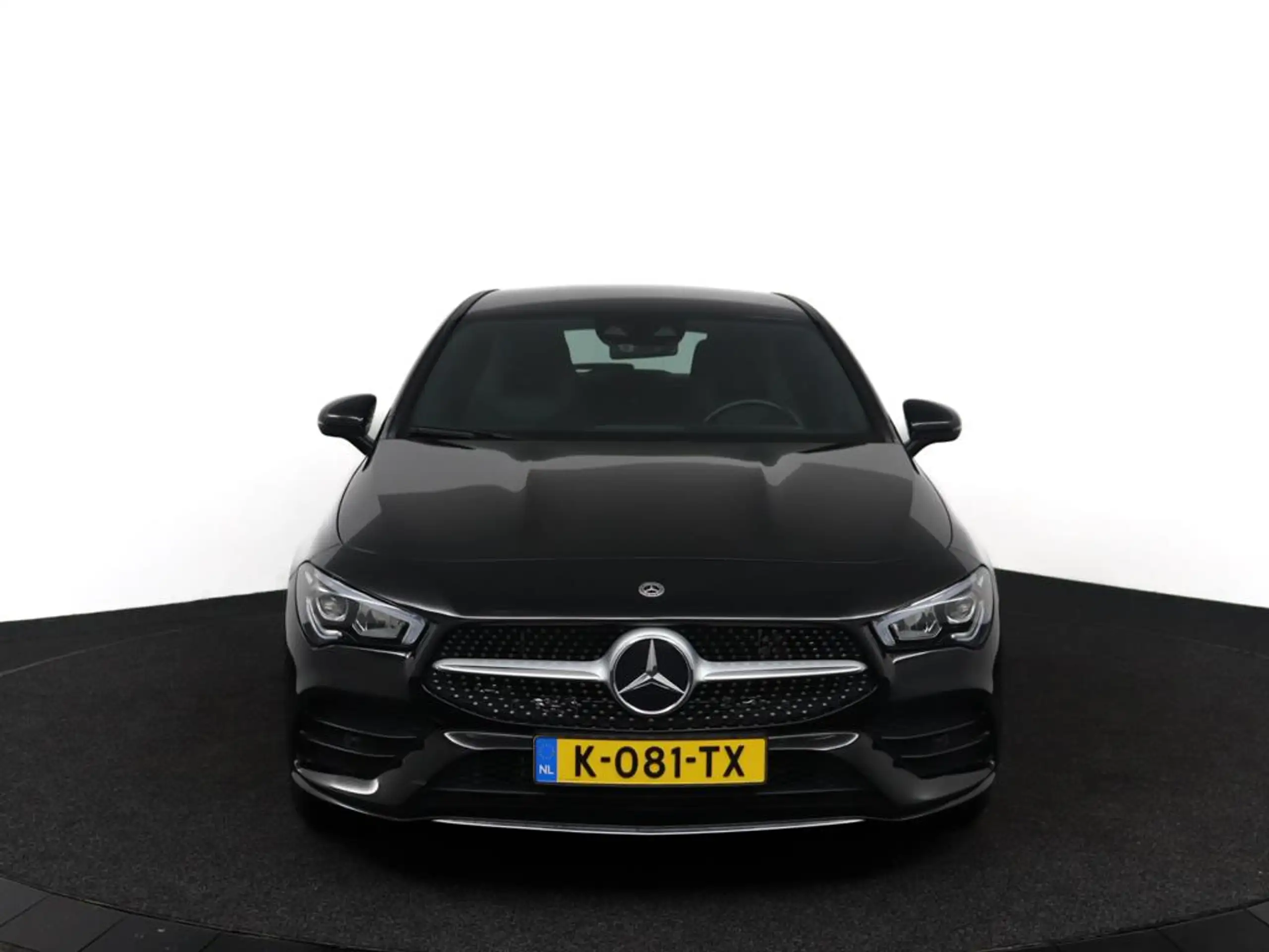 Mercedes-Benz - CLA 250