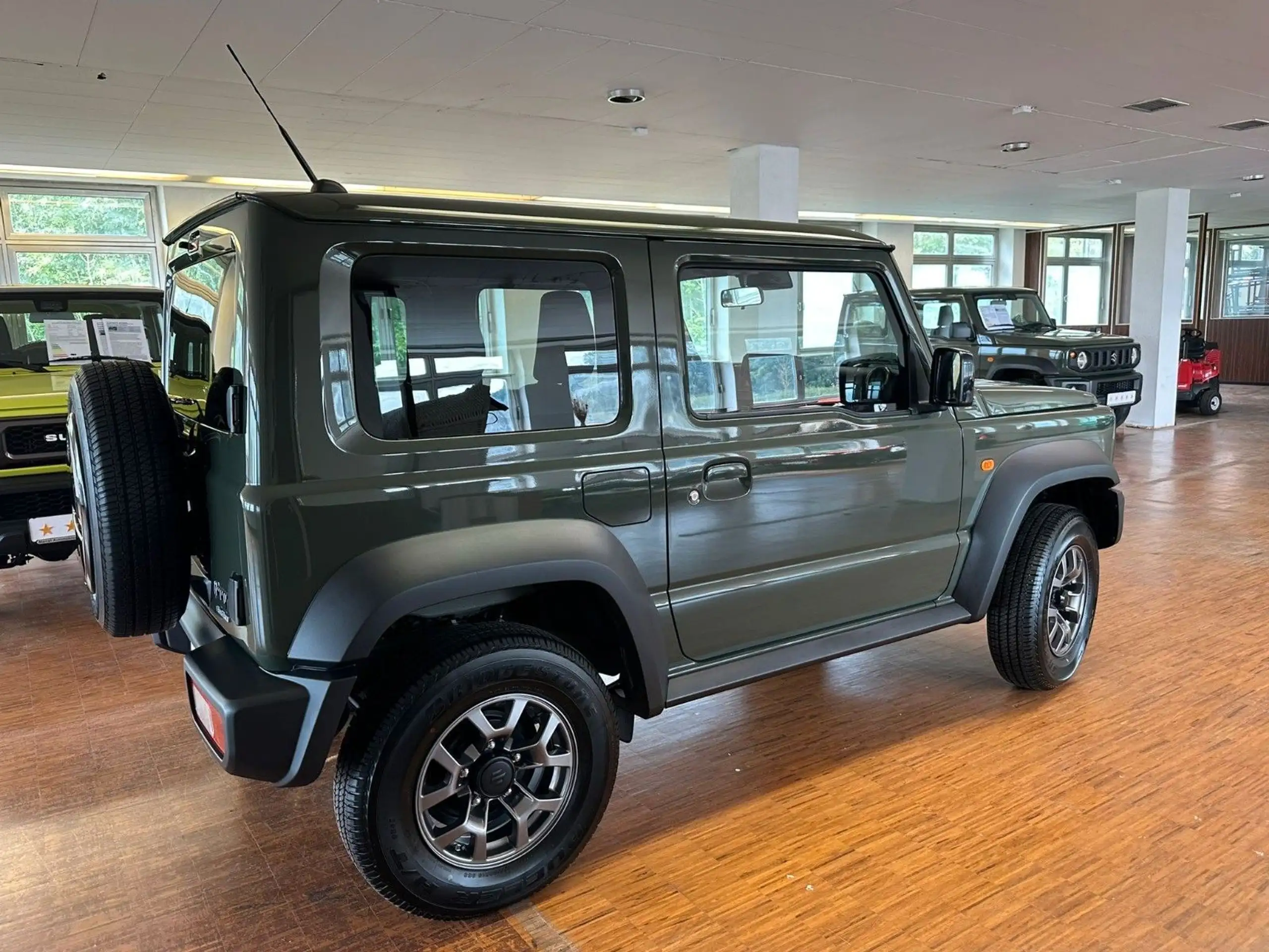 Suzuki - Jimny