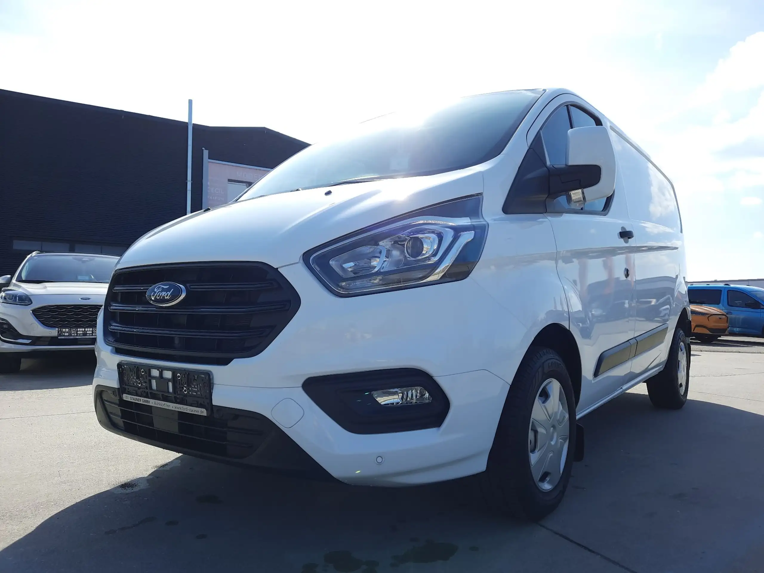 Ford - Transit Custom