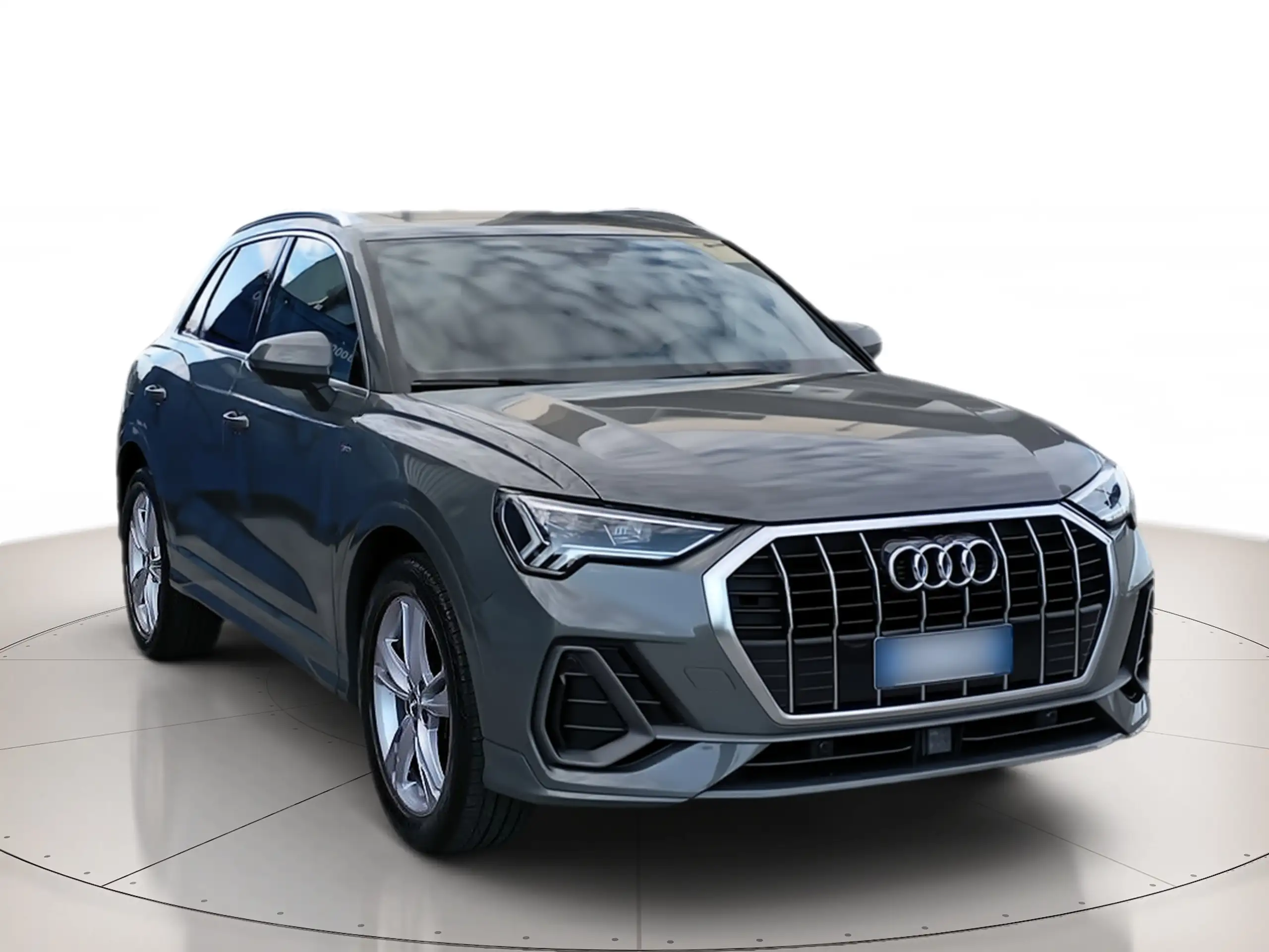 Audi - Q3