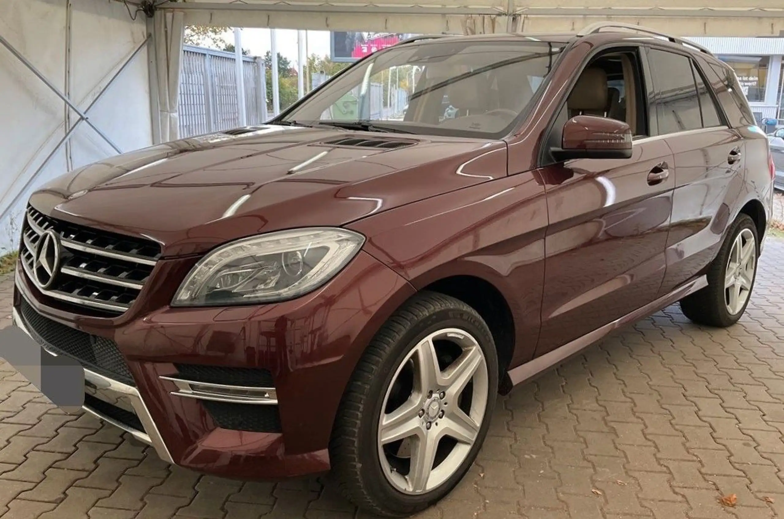 Mercedes-Benz - ML 350