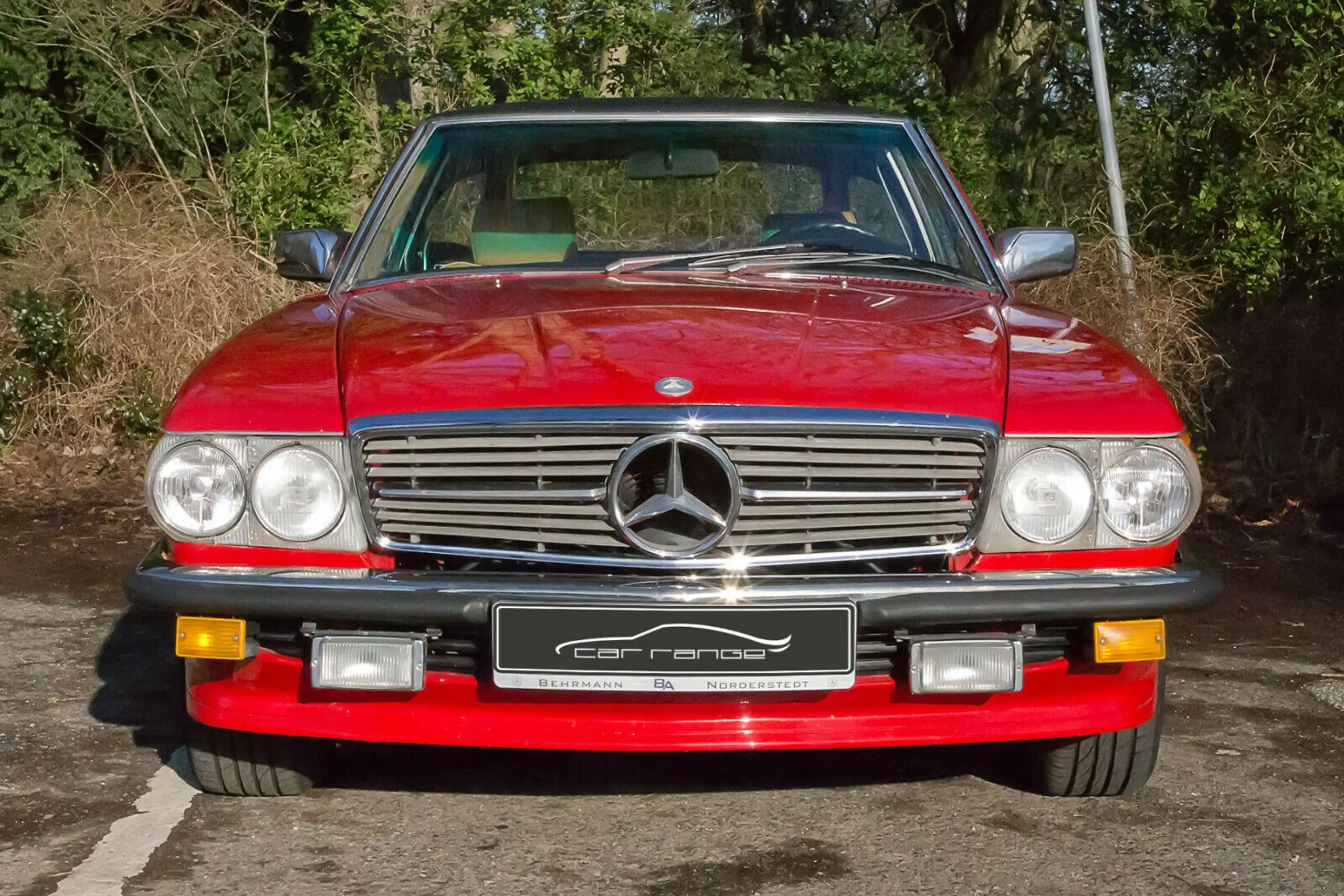 Mercedes-Benz - SL 560