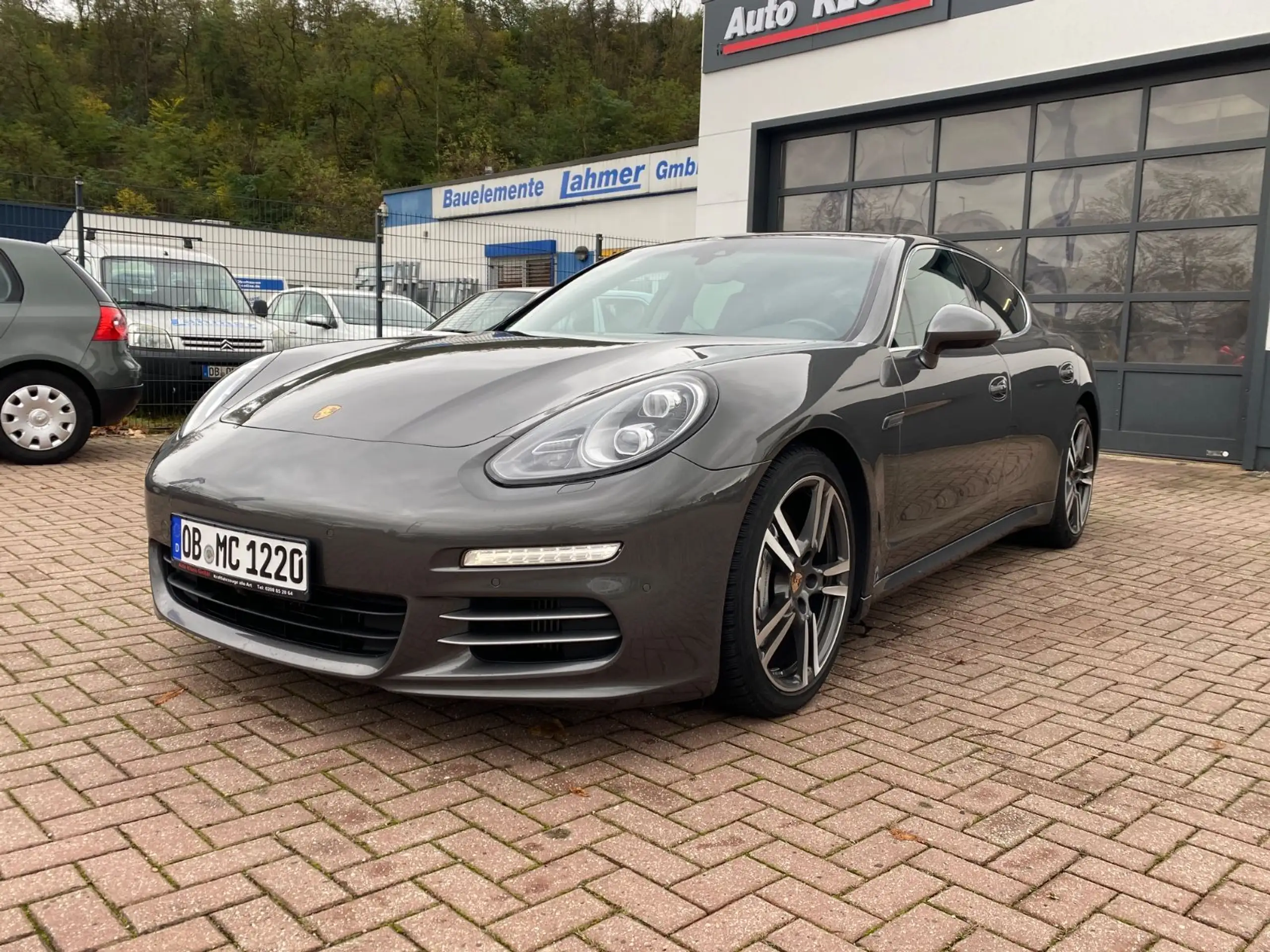 Porsche - Panamera