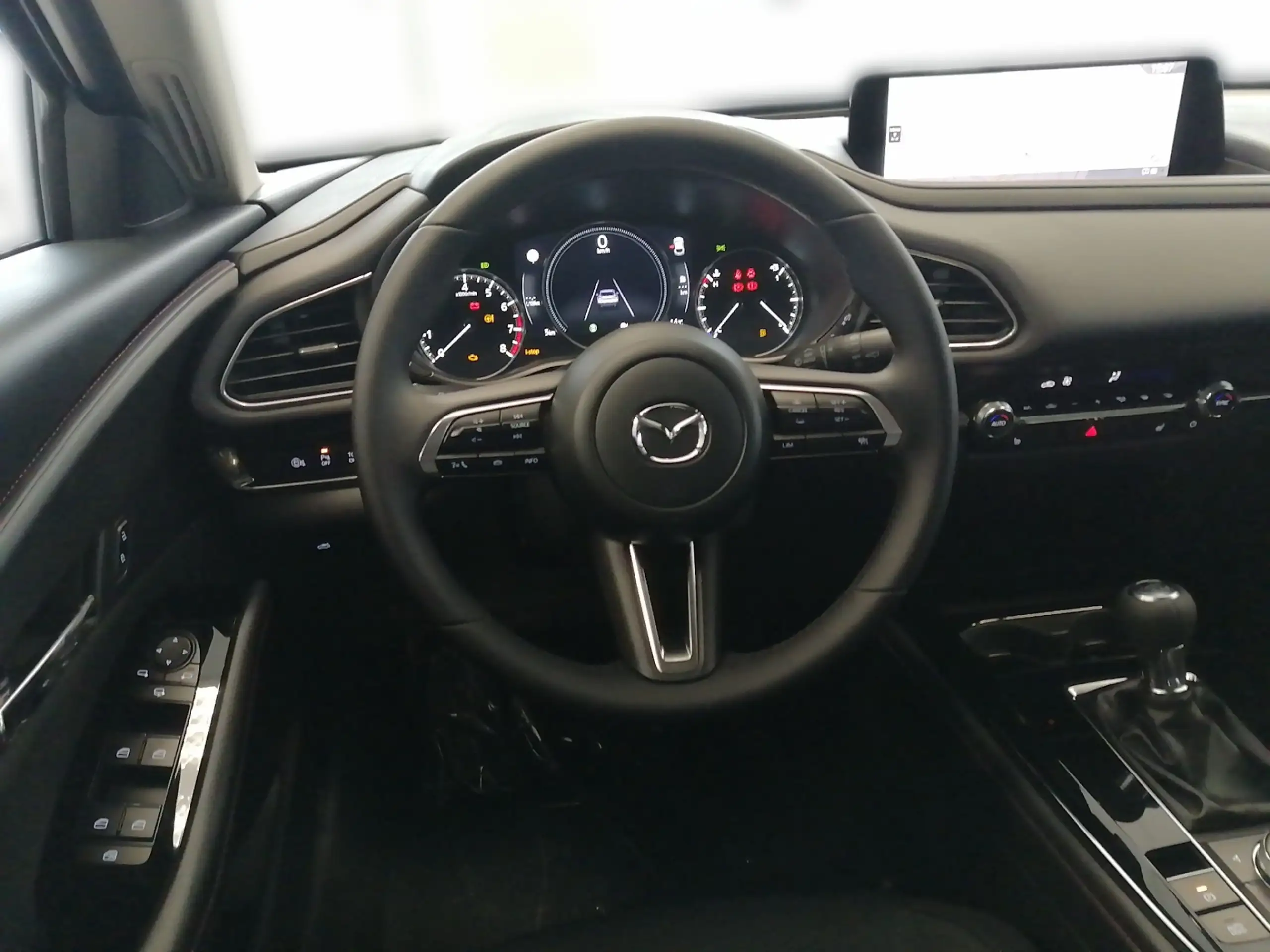 Mazda - CX-30