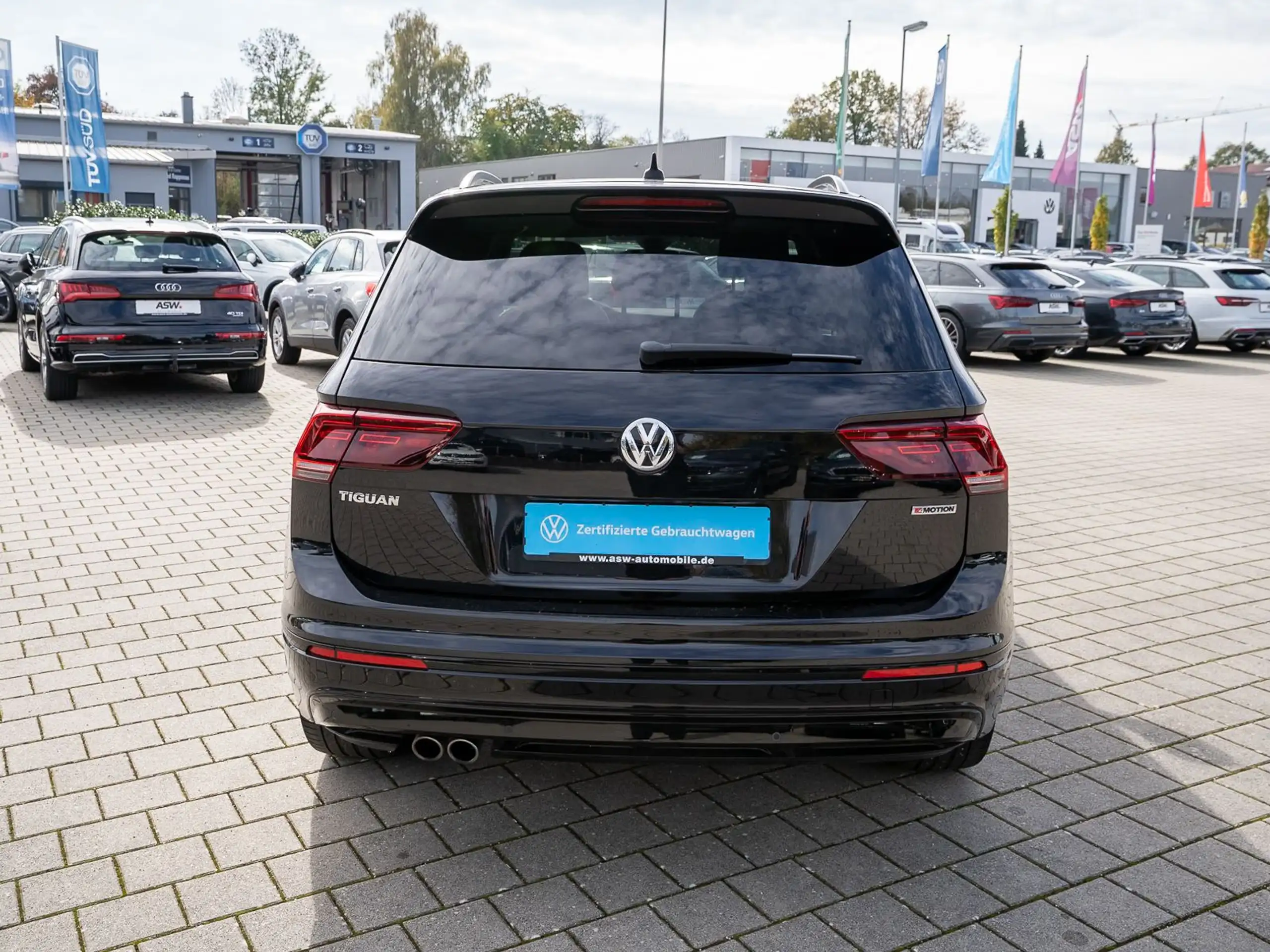 Volkswagen - Tiguan