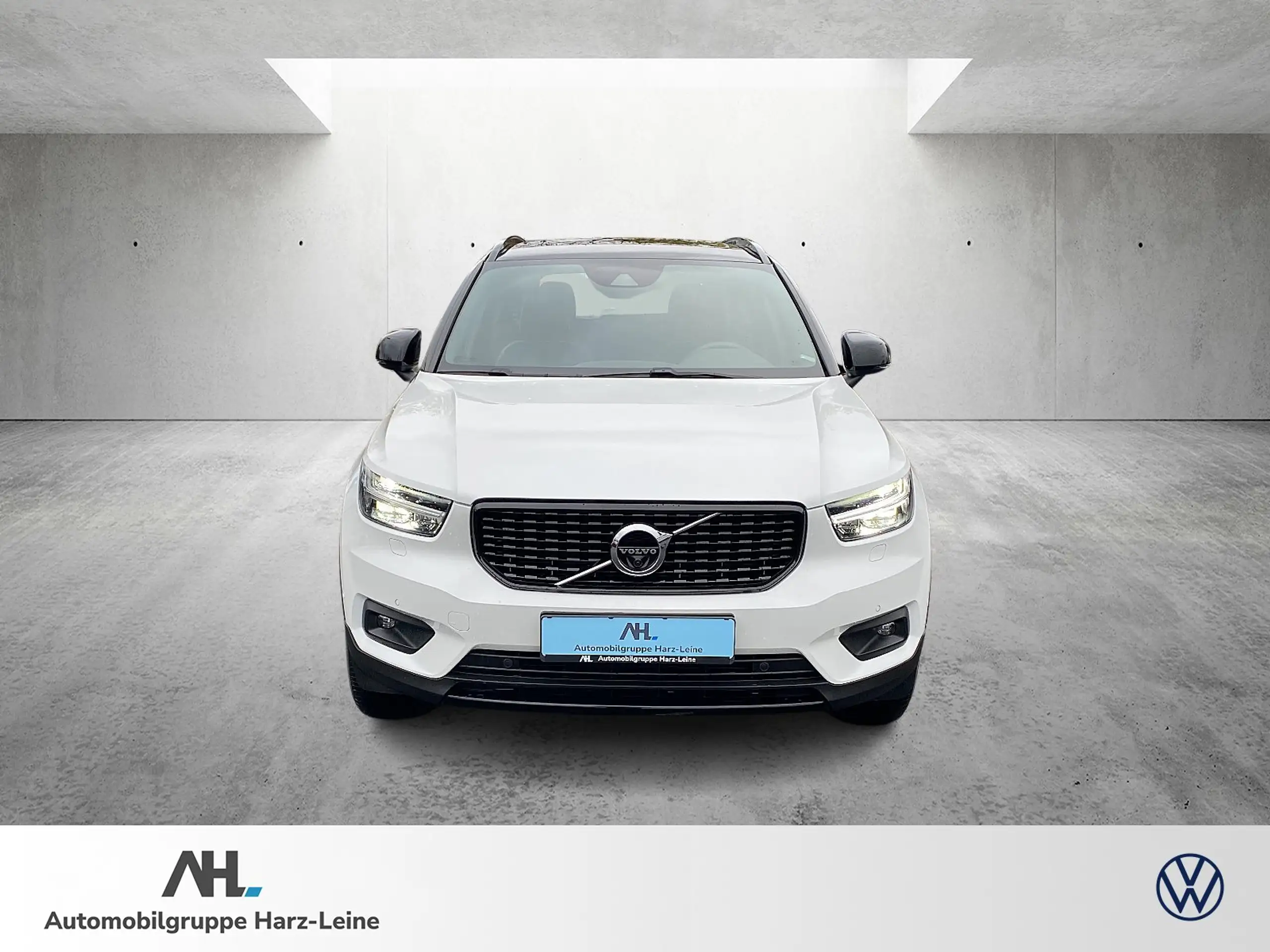 Volvo - XC40