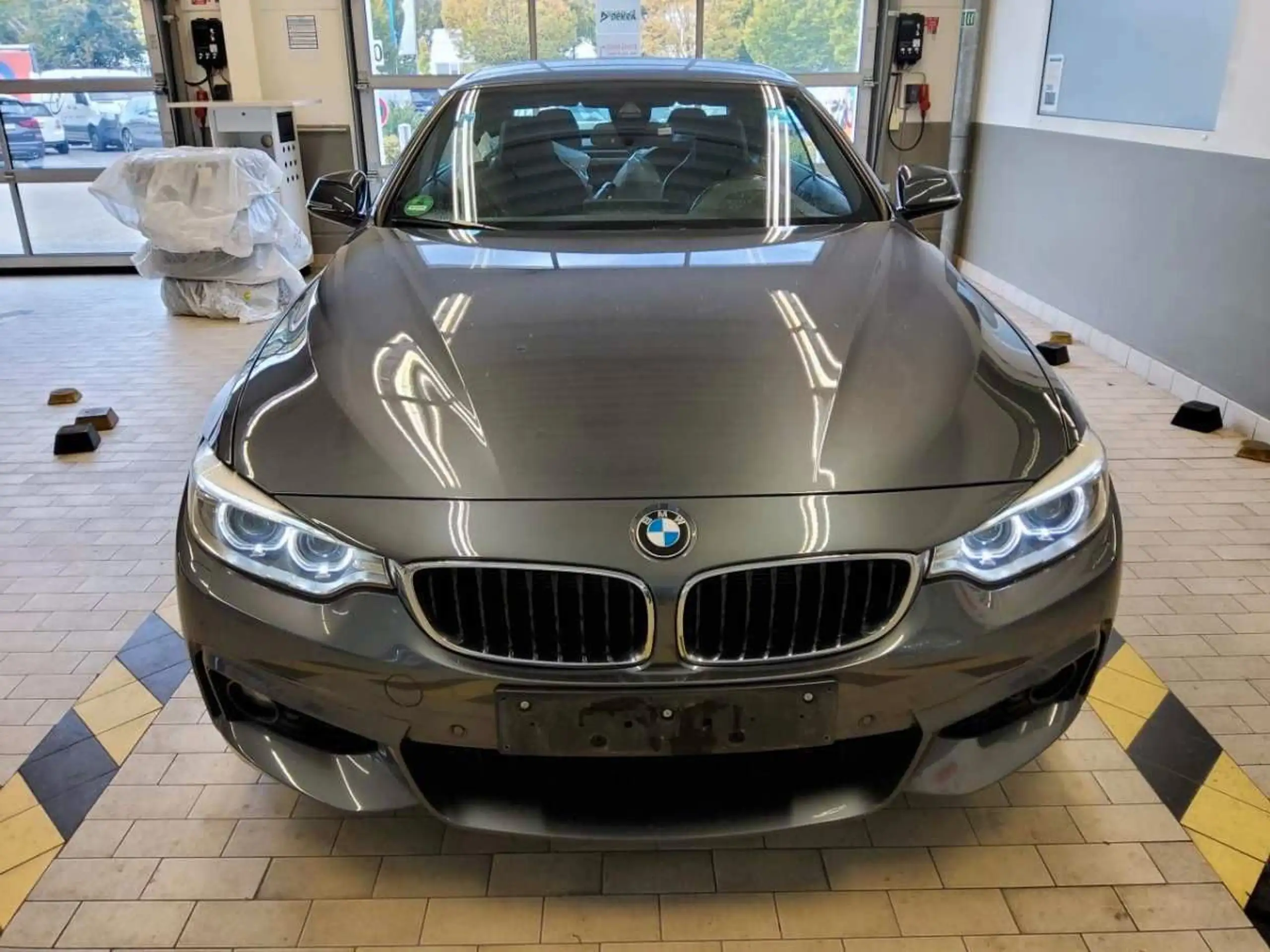 BMW - 435