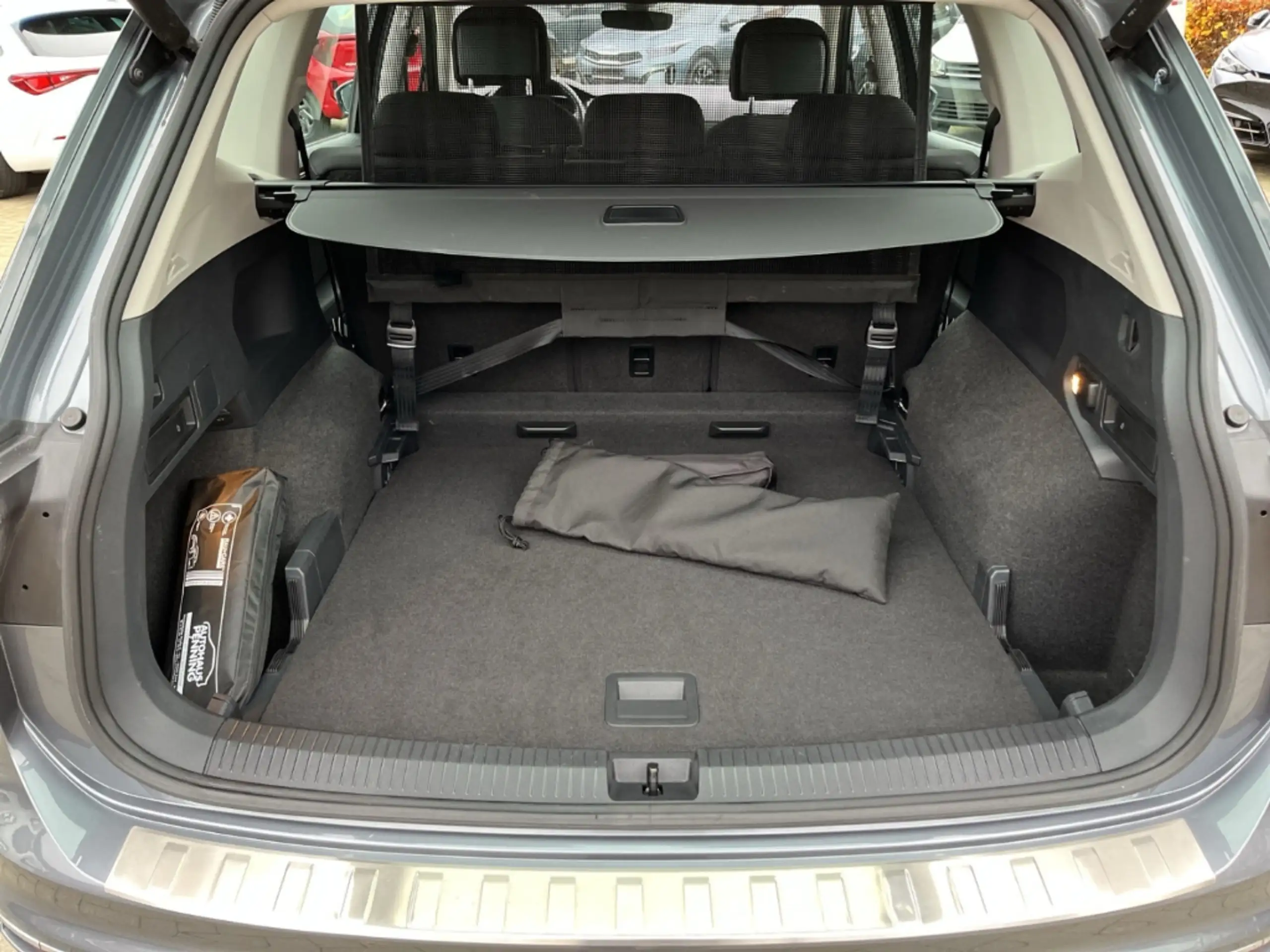 Volkswagen - Tiguan Allspace