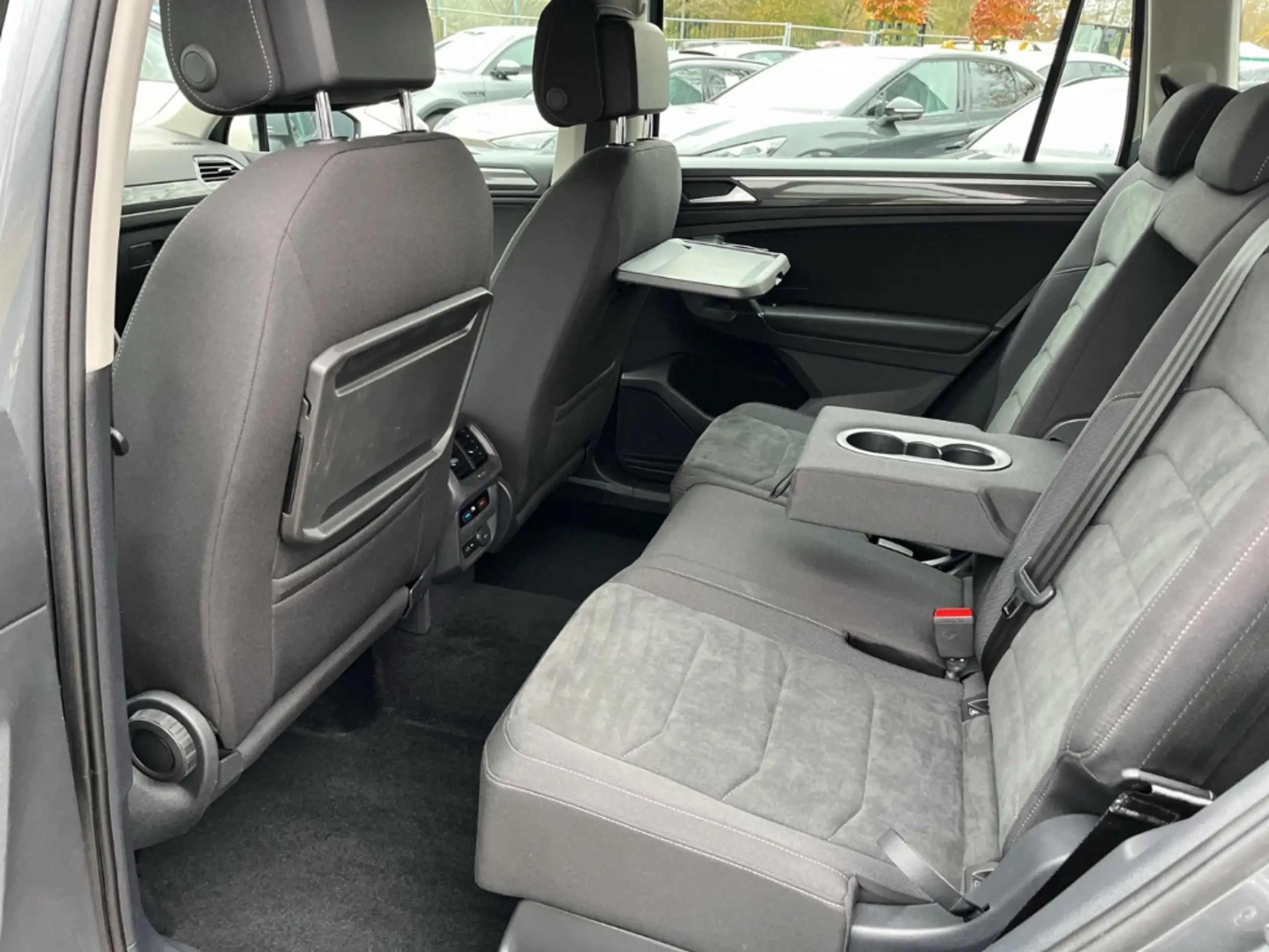 Volkswagen - Tiguan Allspace