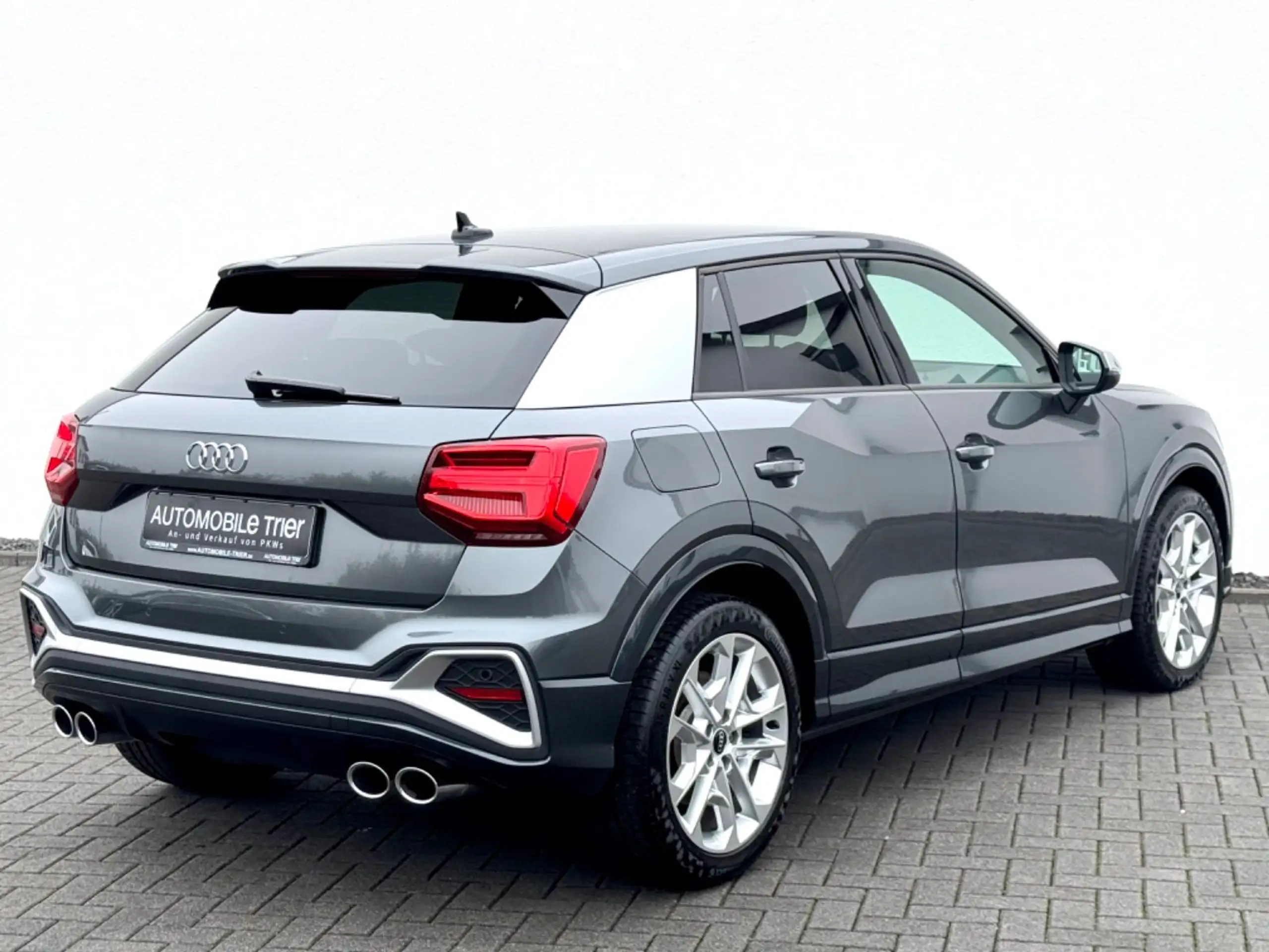 Audi - SQ2