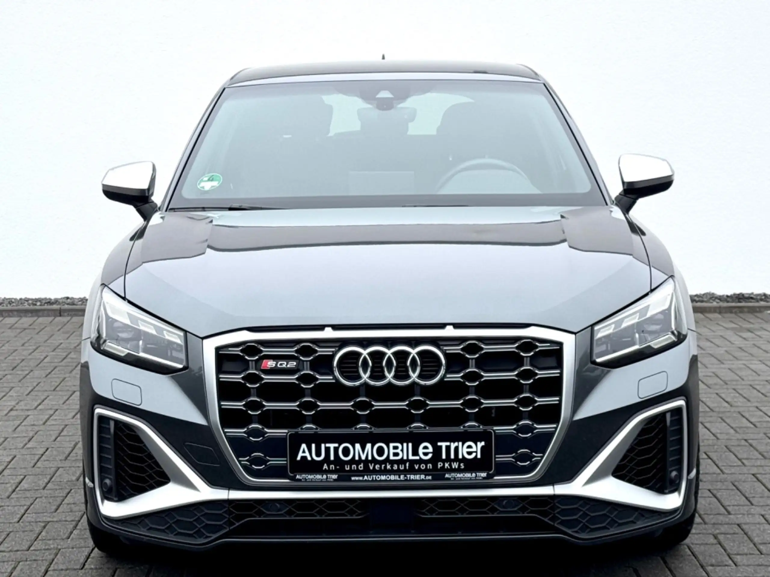 Audi - SQ2