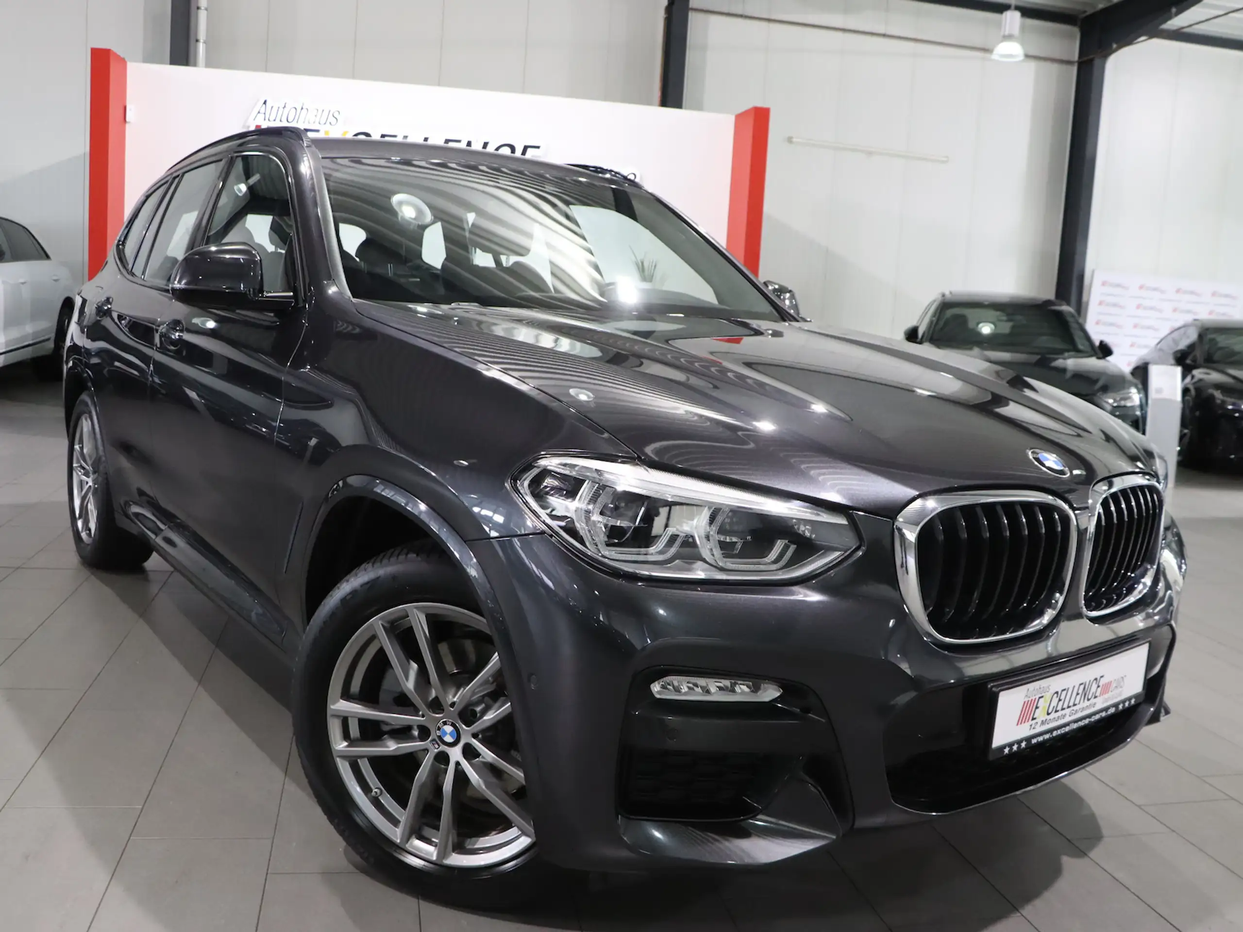 BMW - X3