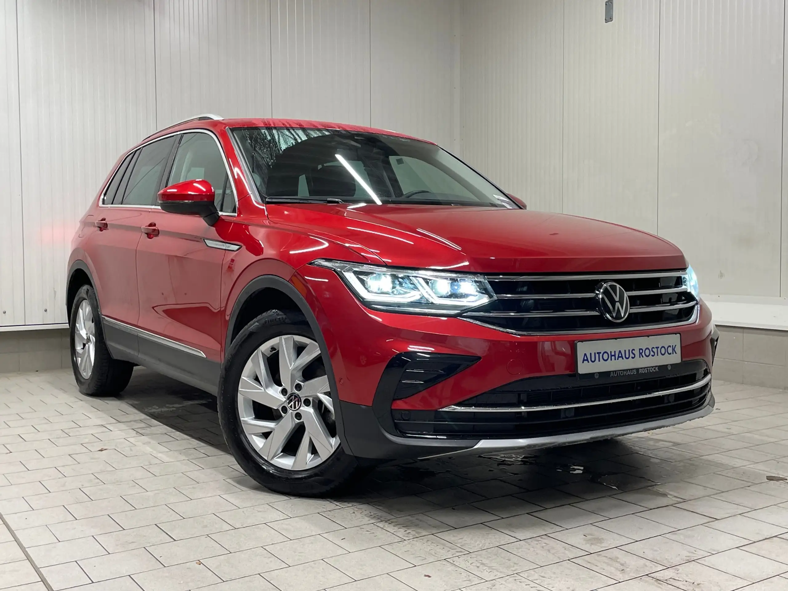 Volkswagen - Tiguan