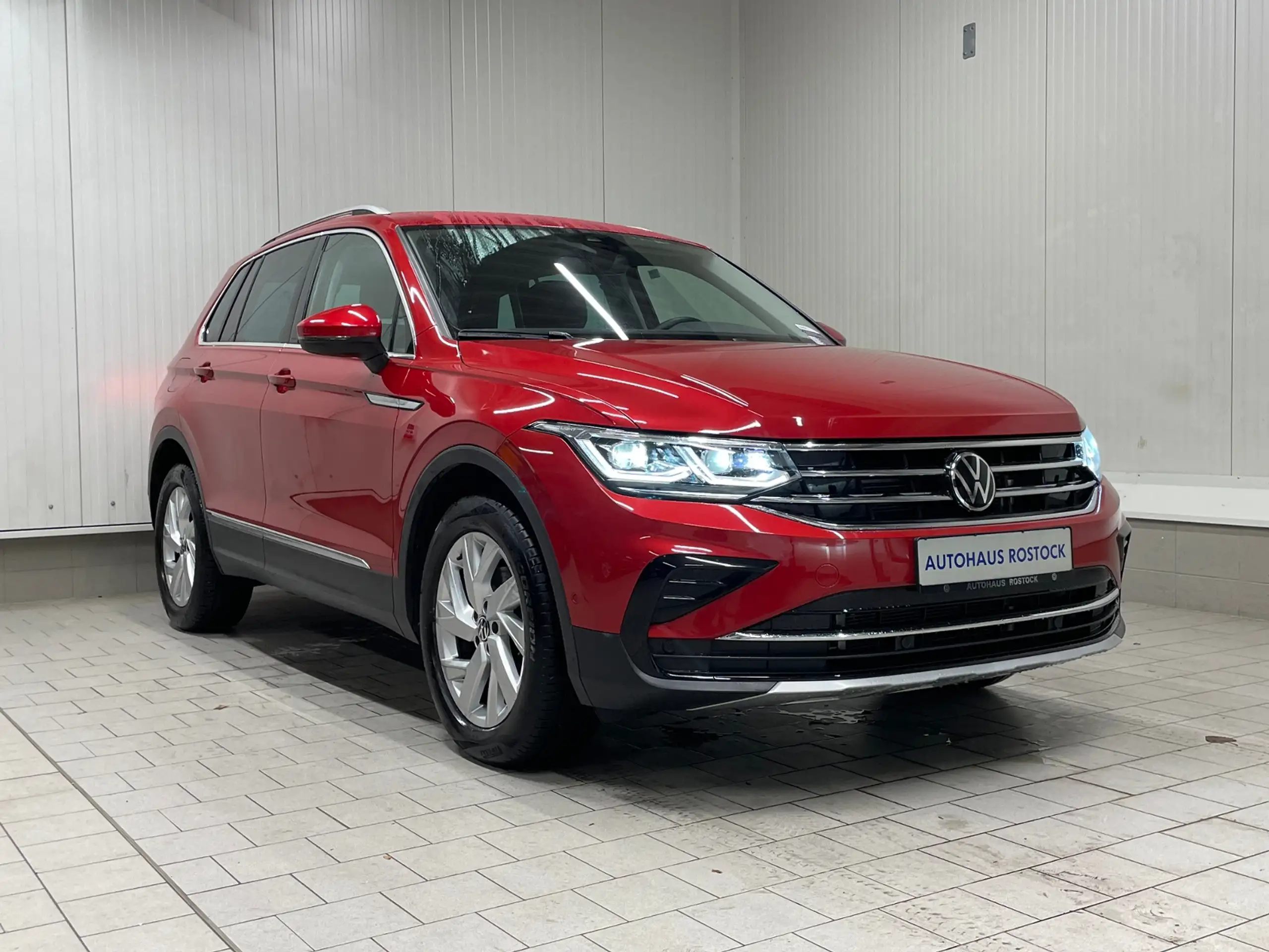 Volkswagen - Tiguan