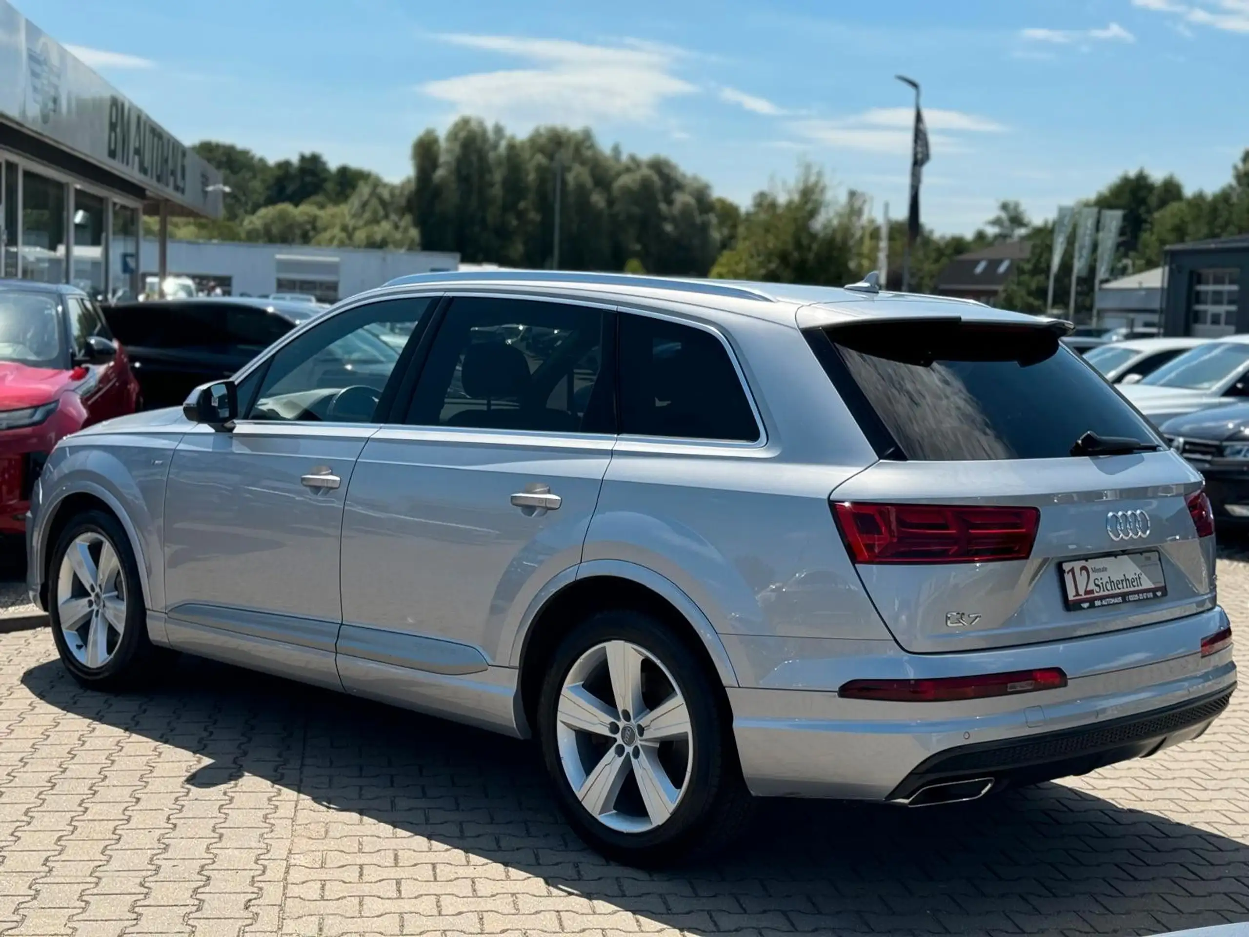 Audi - Q7