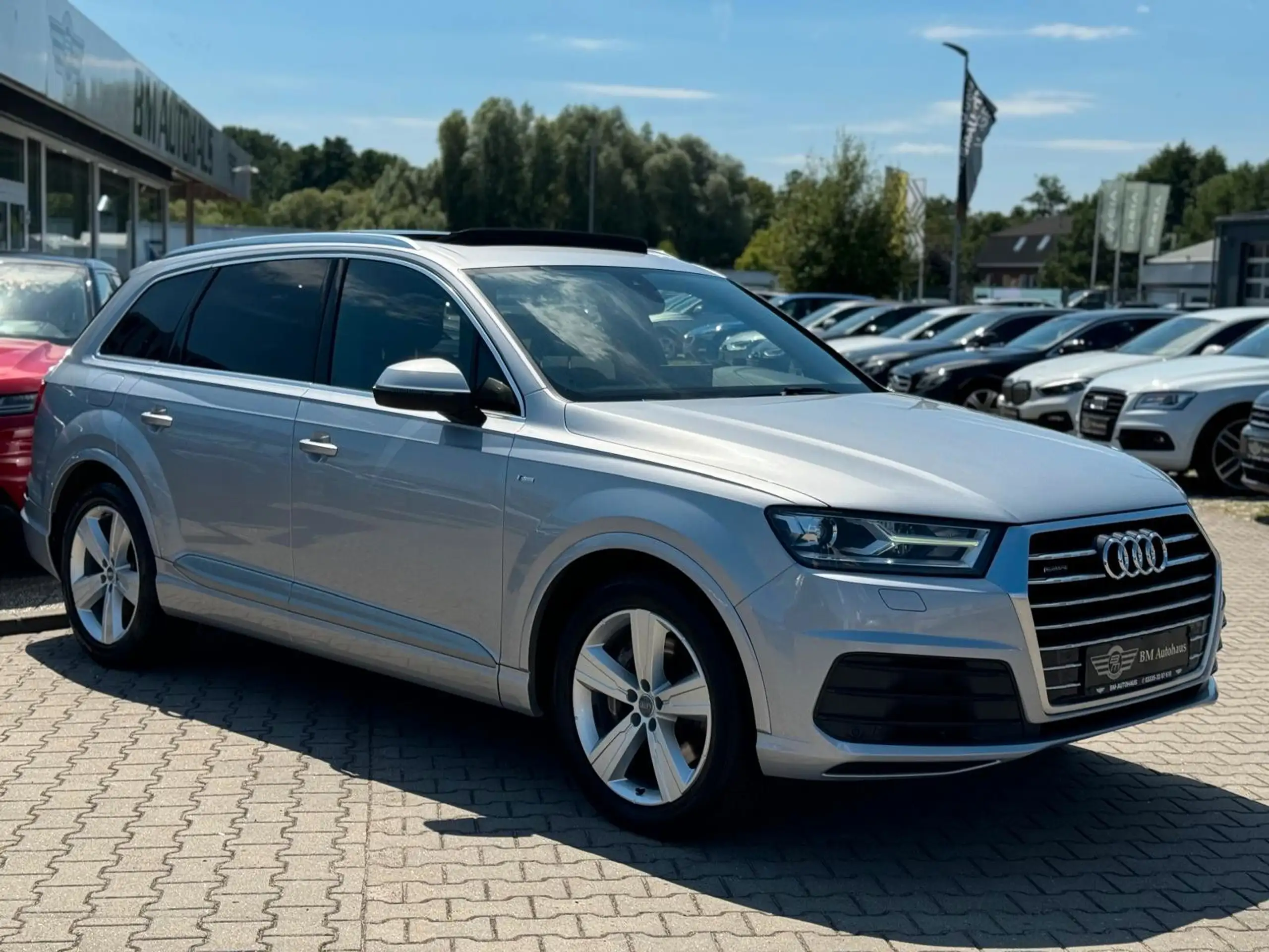 Audi - Q7