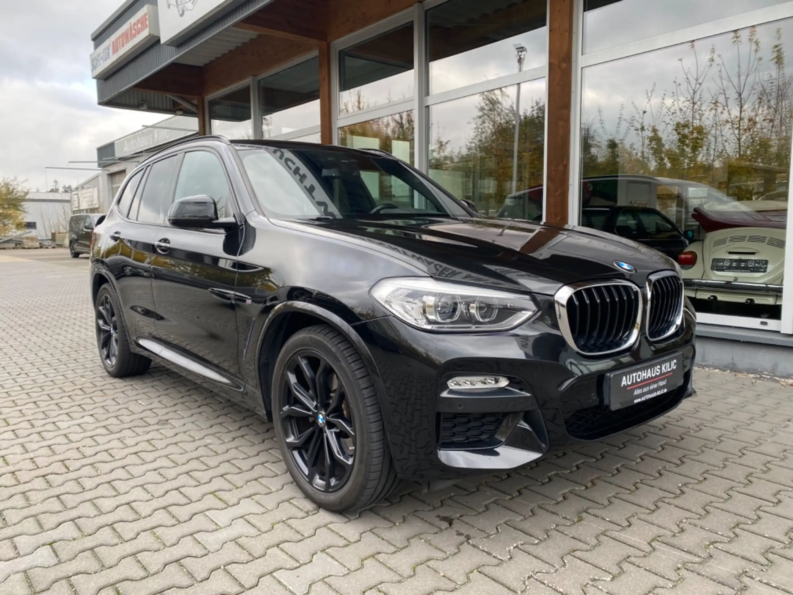 BMW - X3