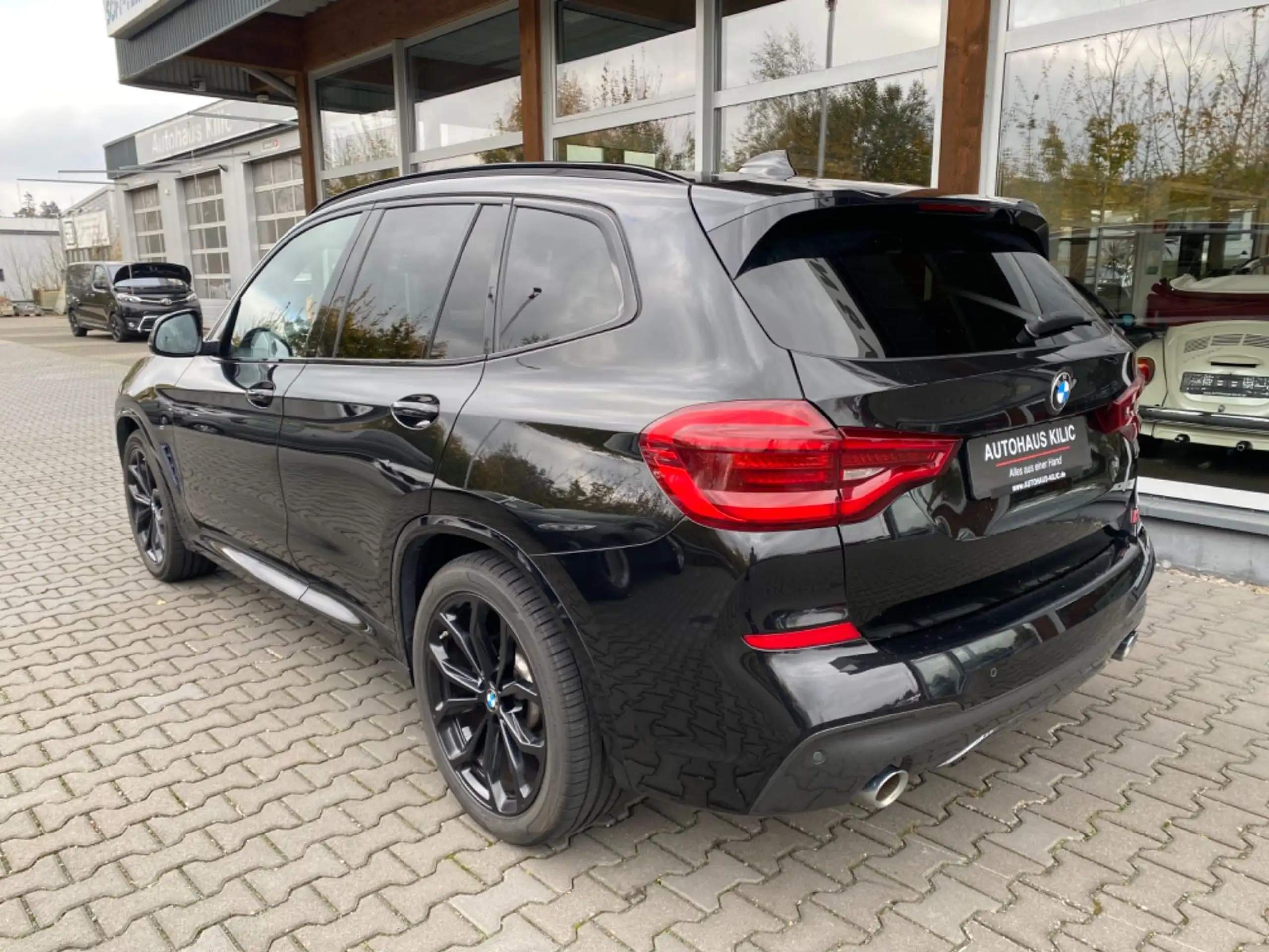 BMW - X3