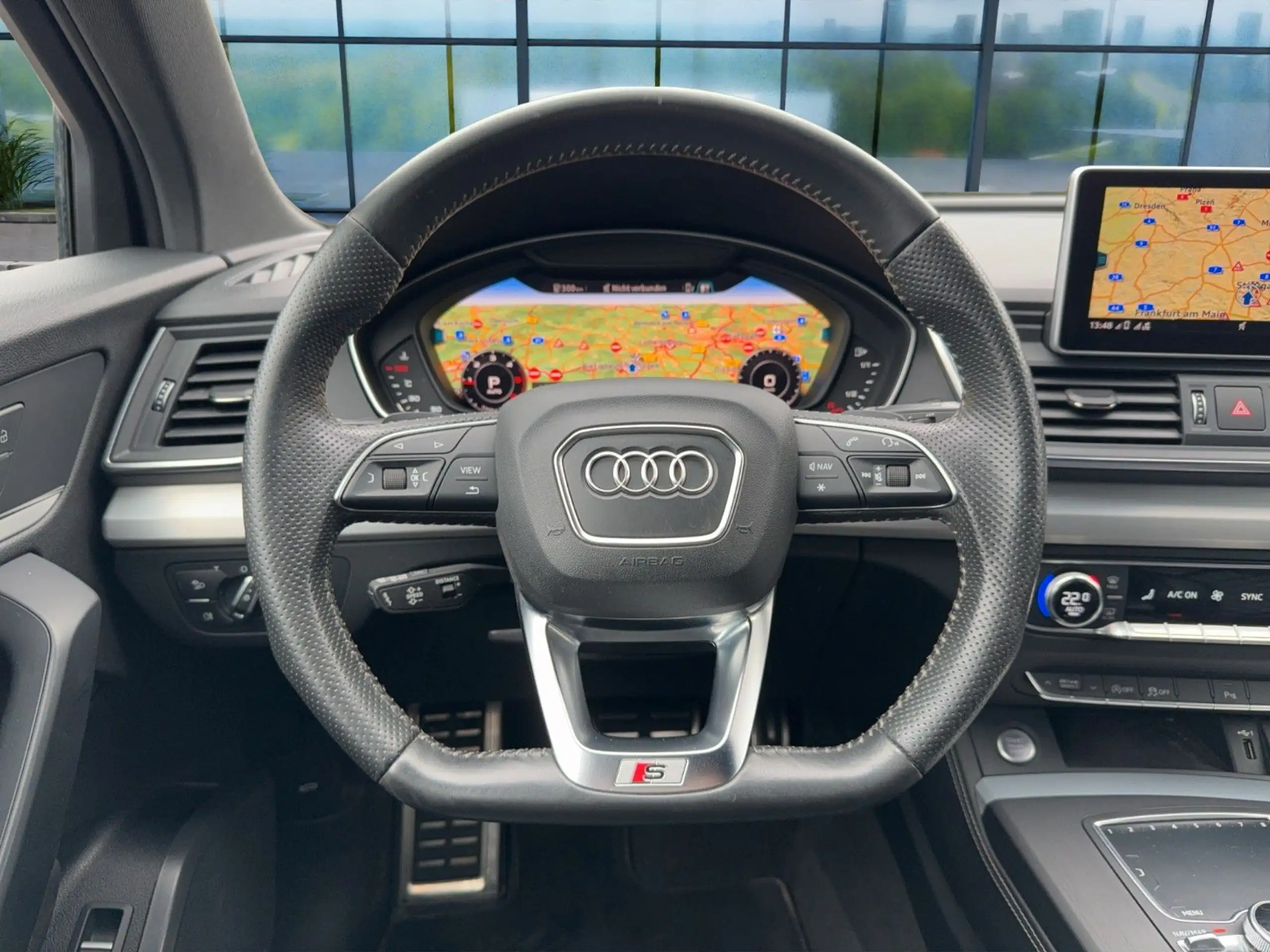 Audi - Q5