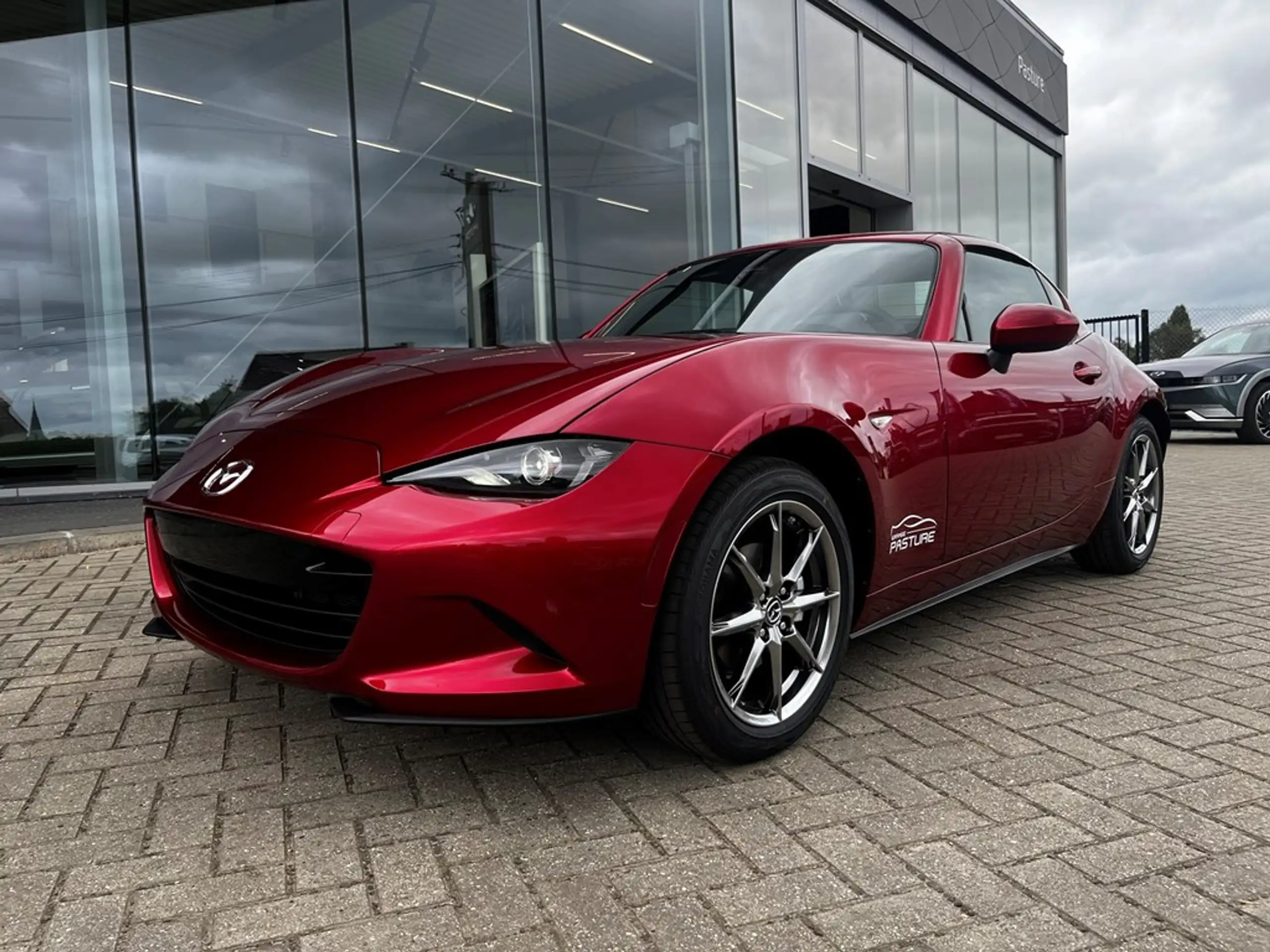 Mazda - MX-5