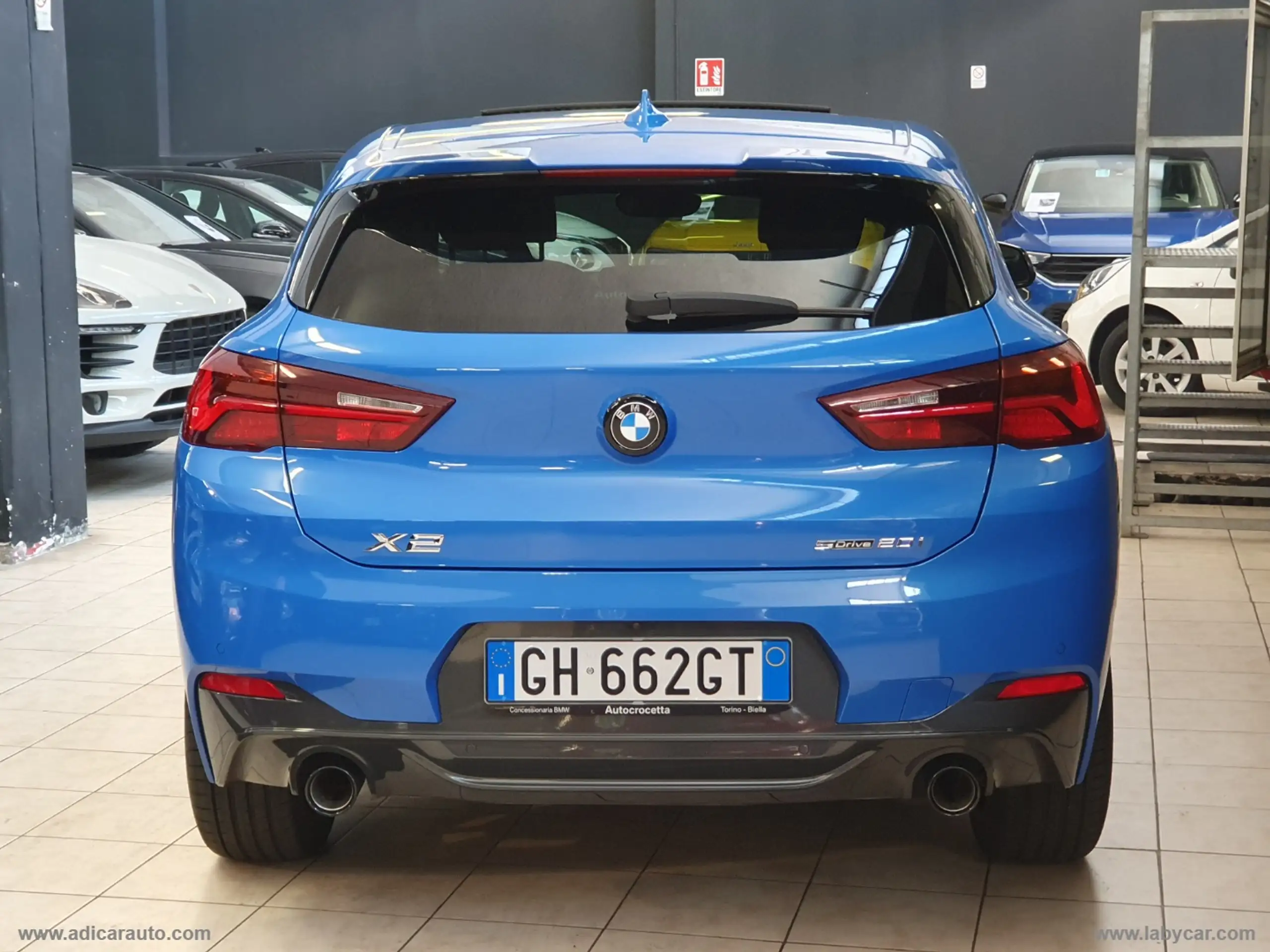 BMW - X2