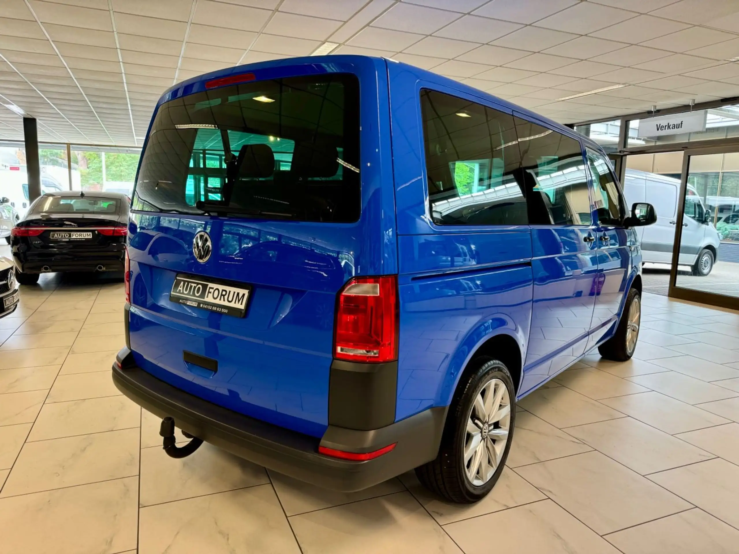 Volkswagen - T6 Kombi