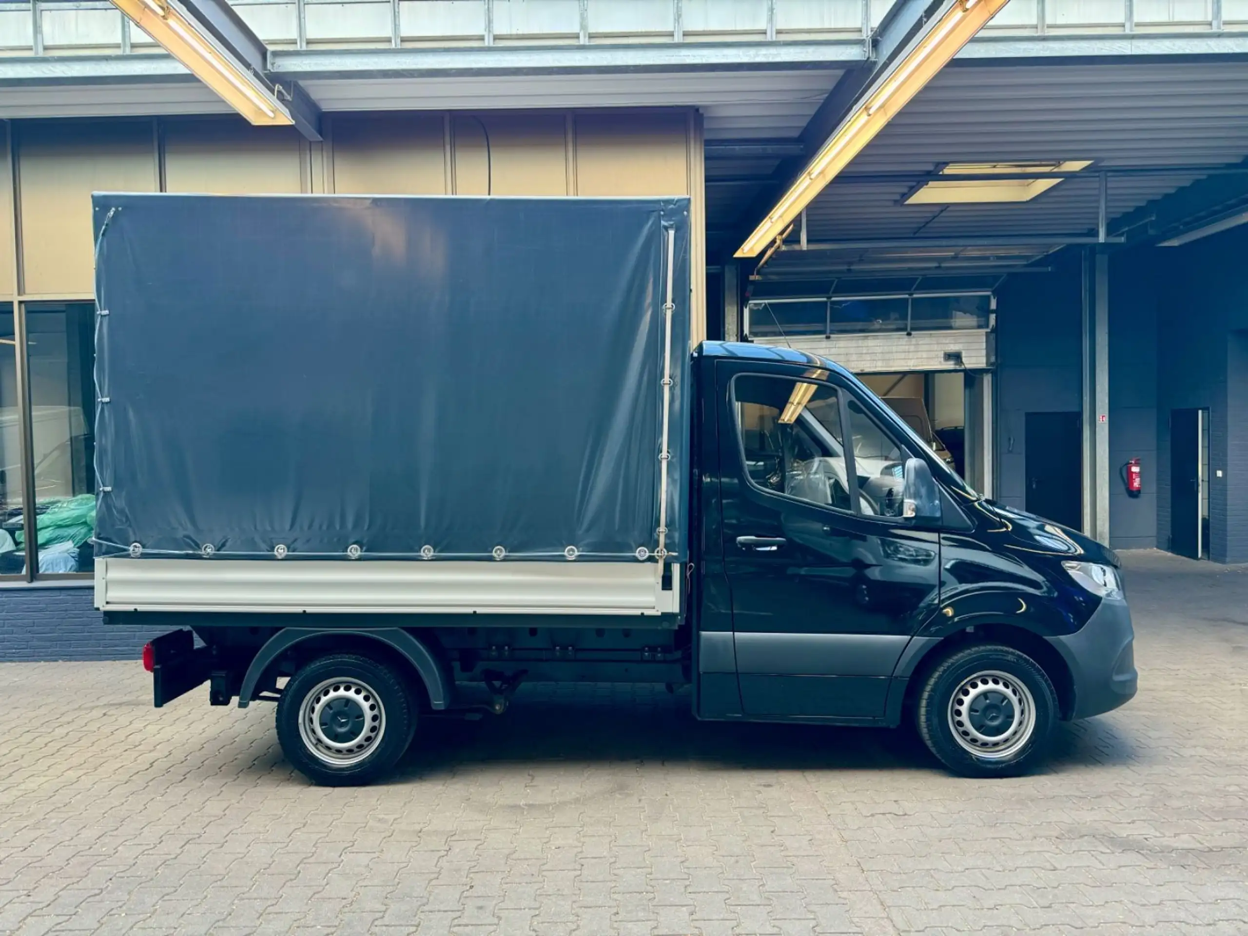 Mercedes-Benz - Sprinter