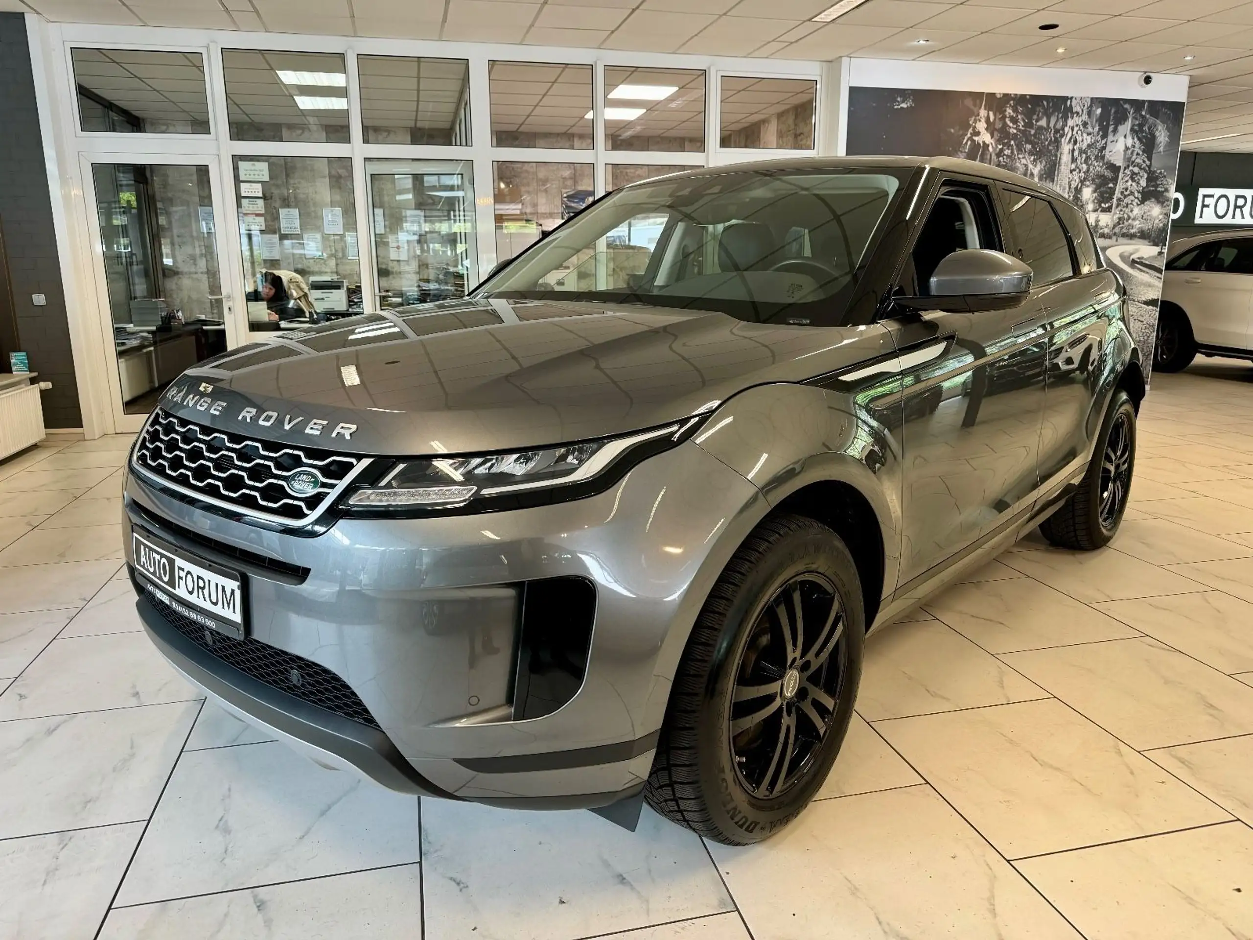 Land Rover - Range Rover Evoque