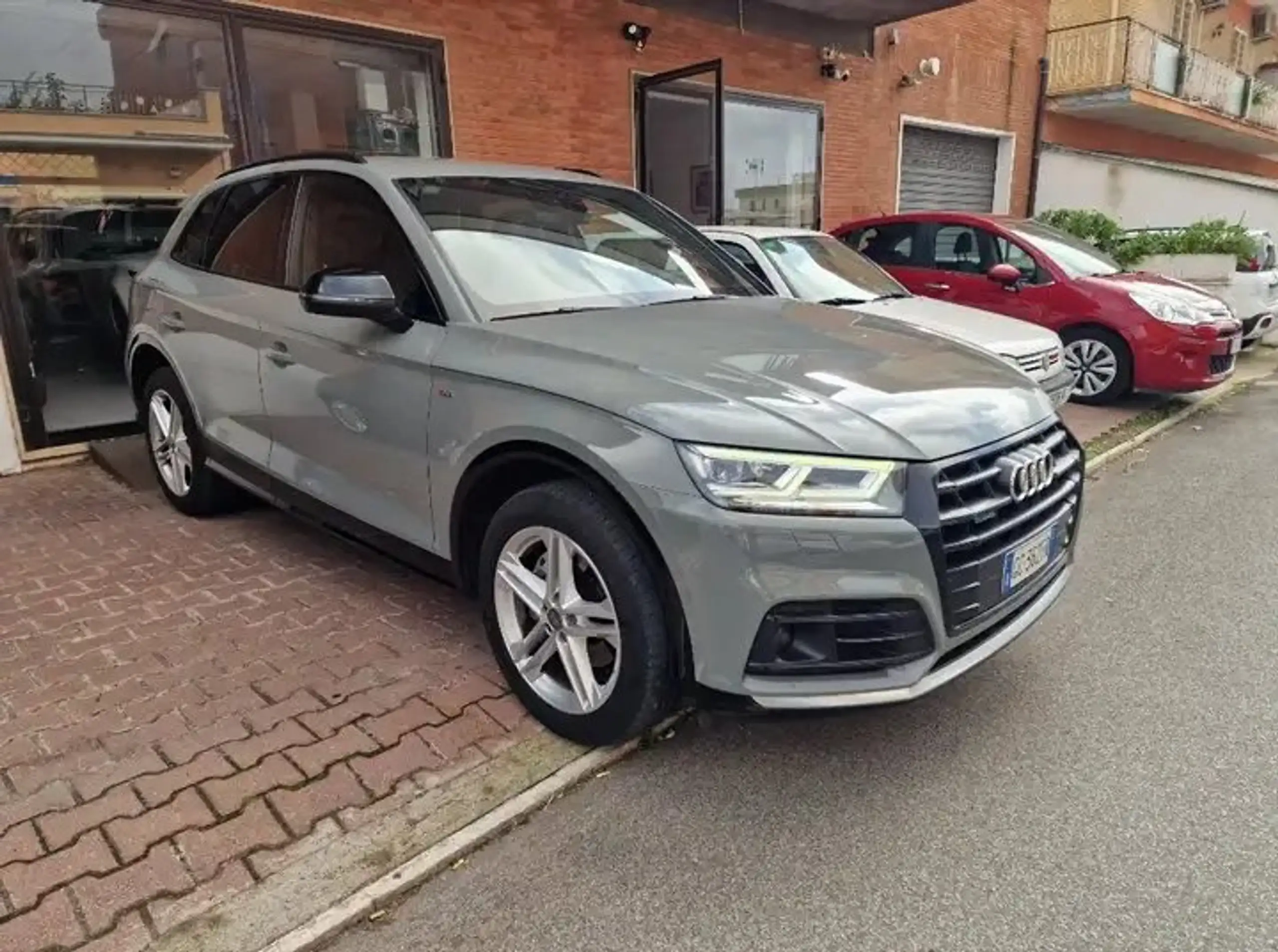 Audi - Q5