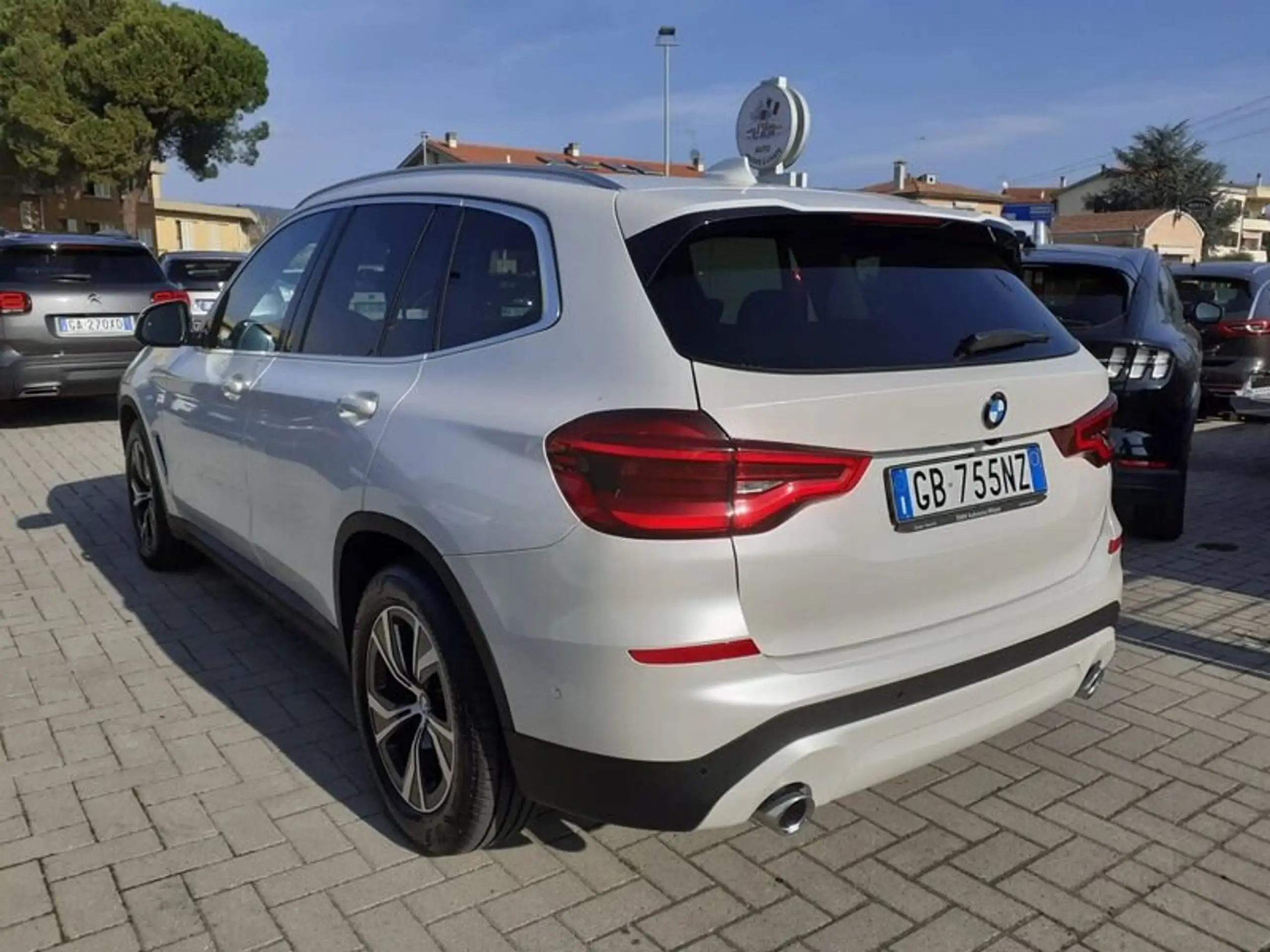 BMW - X3