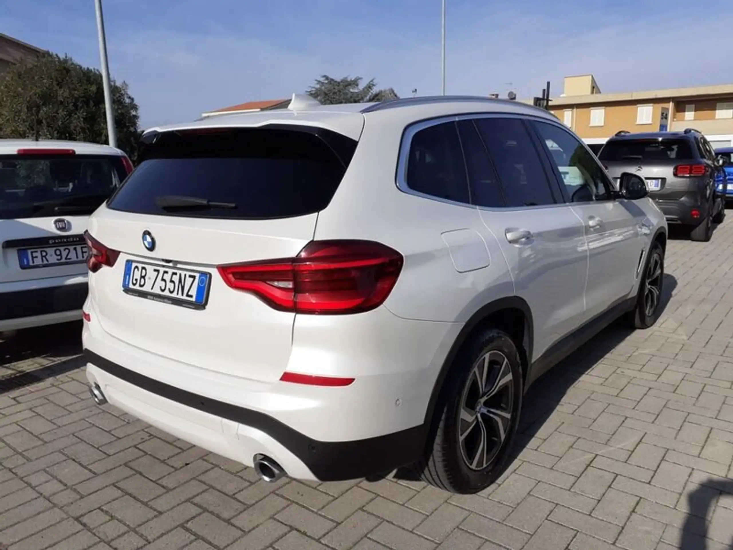 BMW - X3