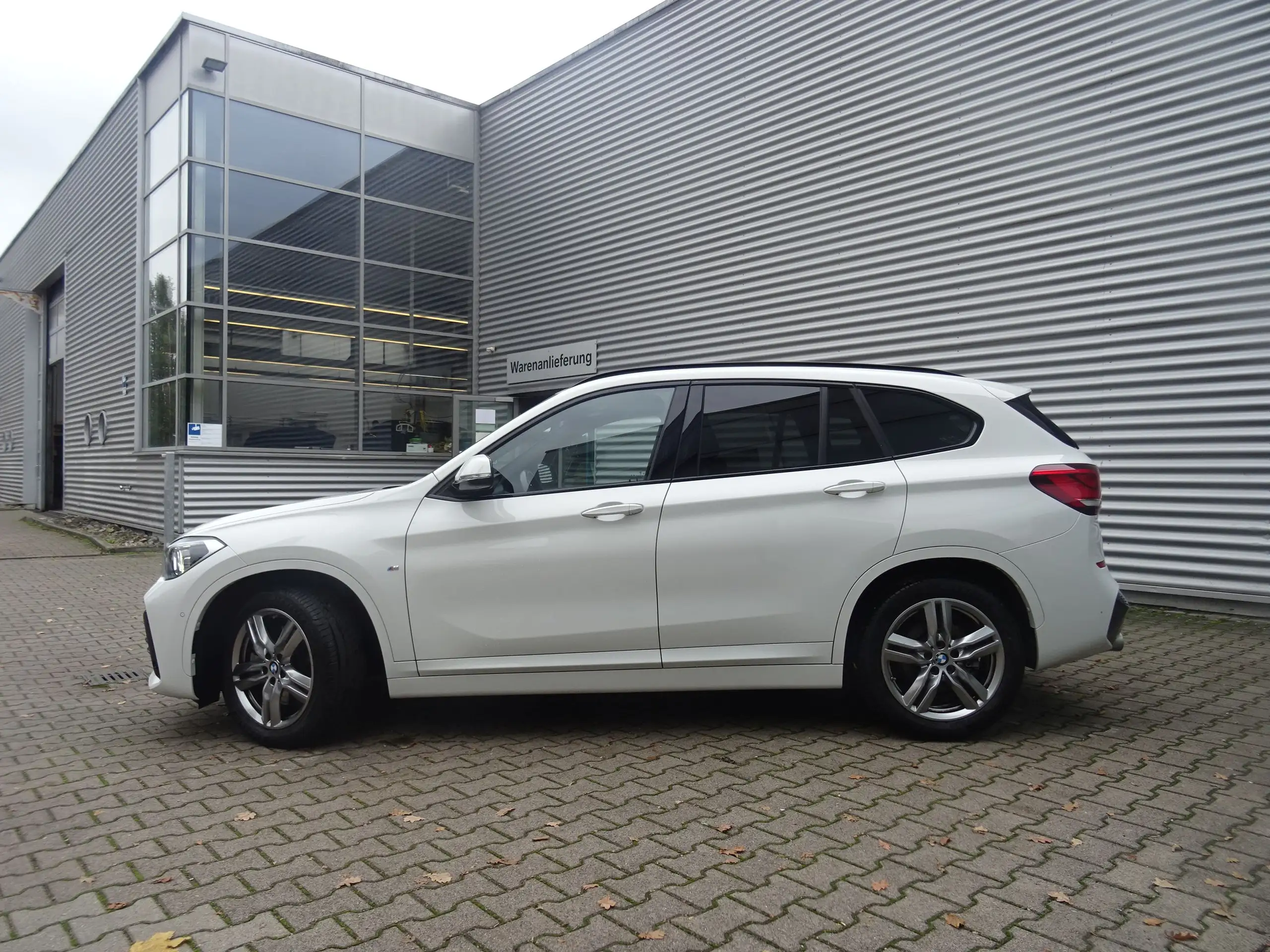 BMW - X1