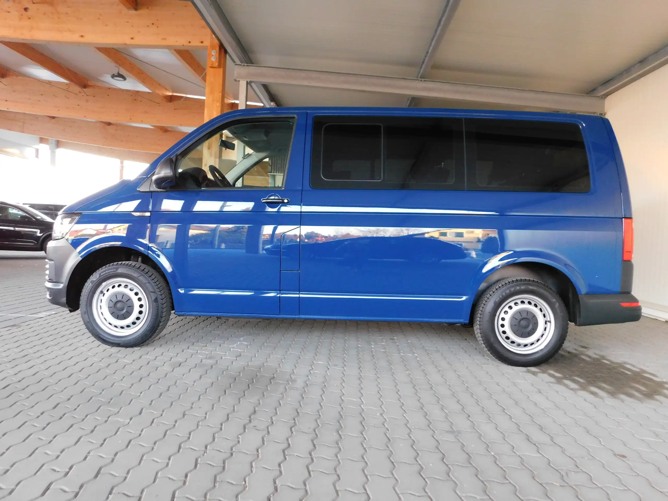 Volkswagen - T6 Kombi