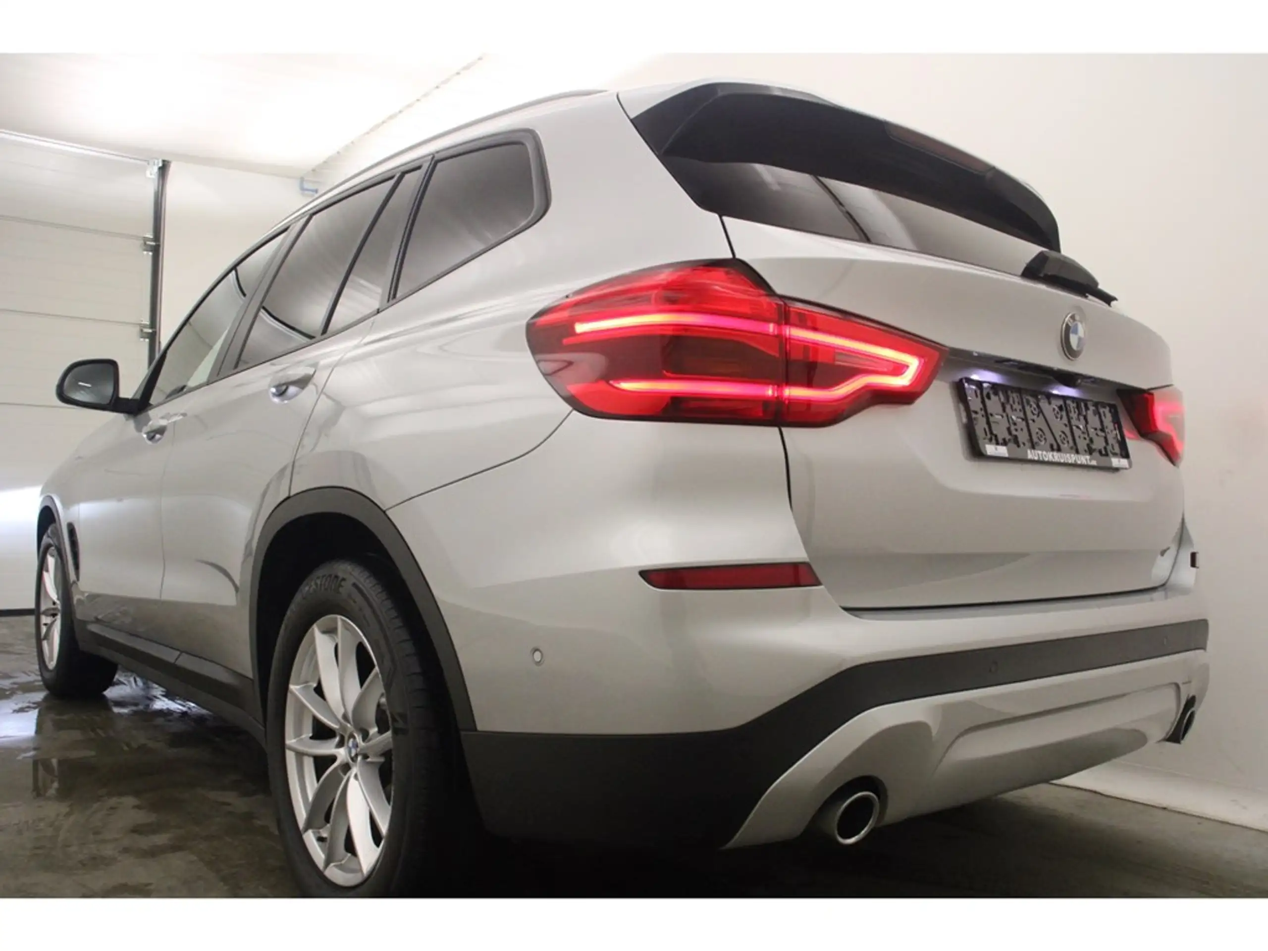 BMW - X3