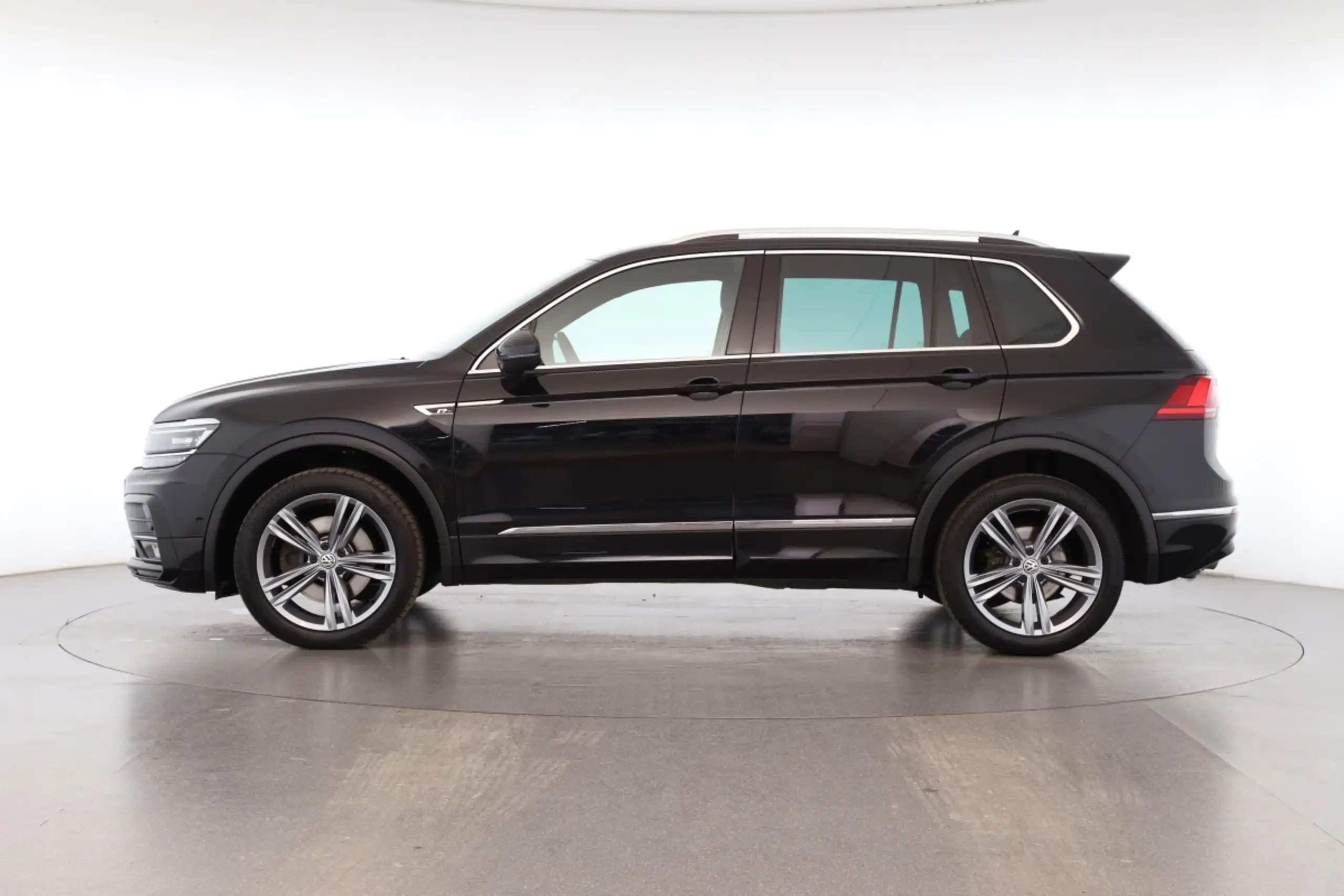 Volkswagen - Tiguan