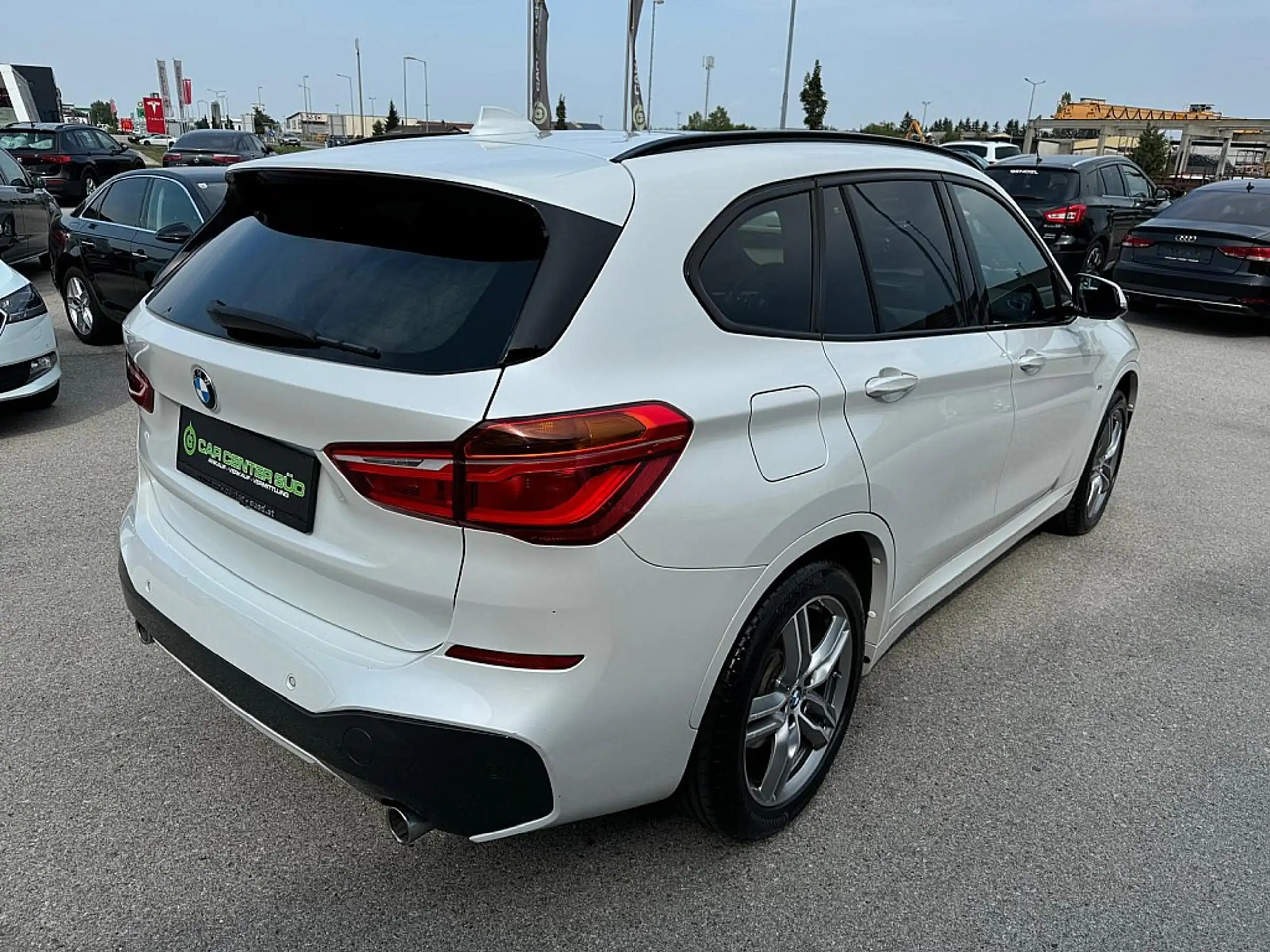 BMW - X1