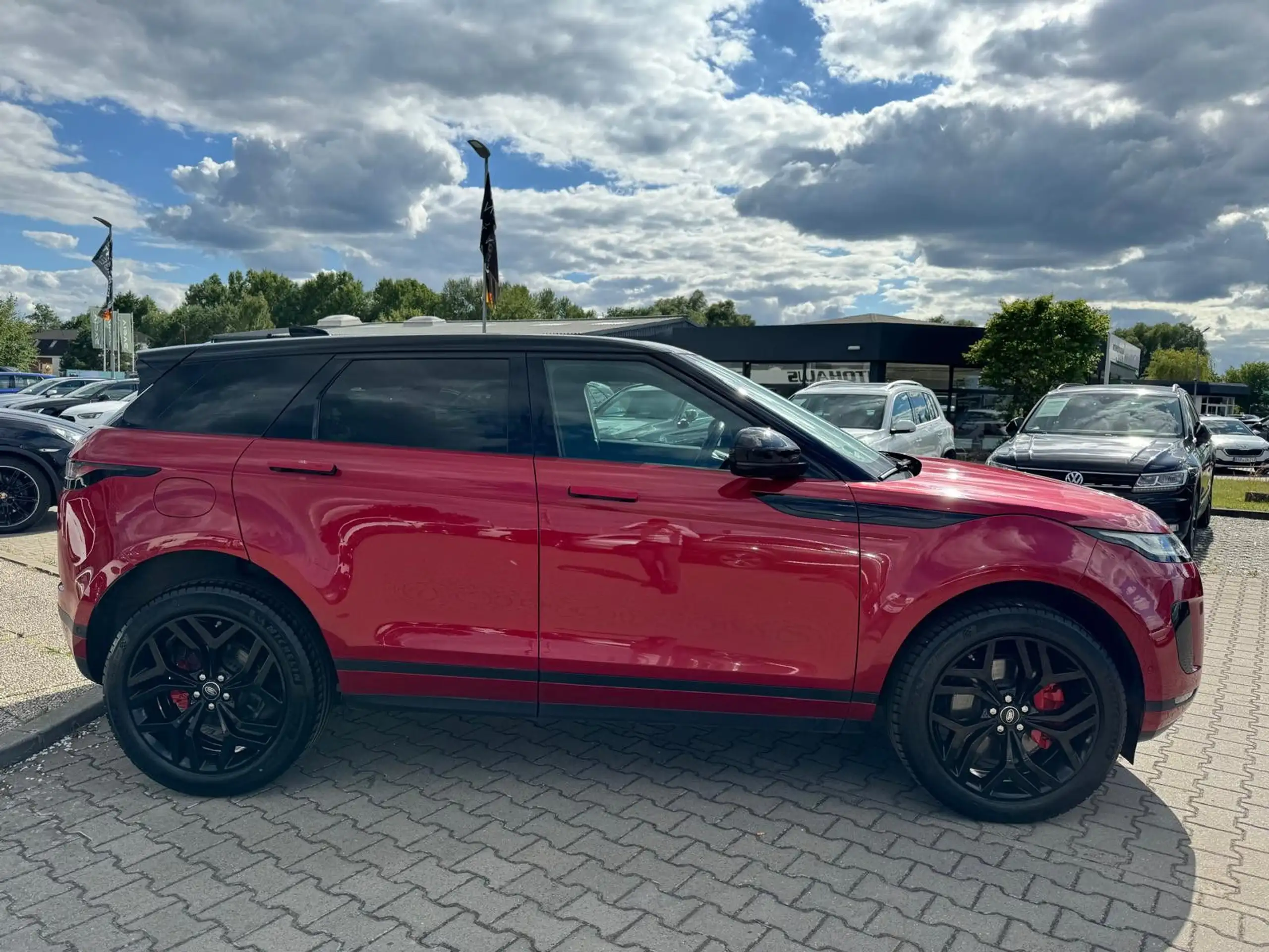 Land Rover - Range Rover Evoque