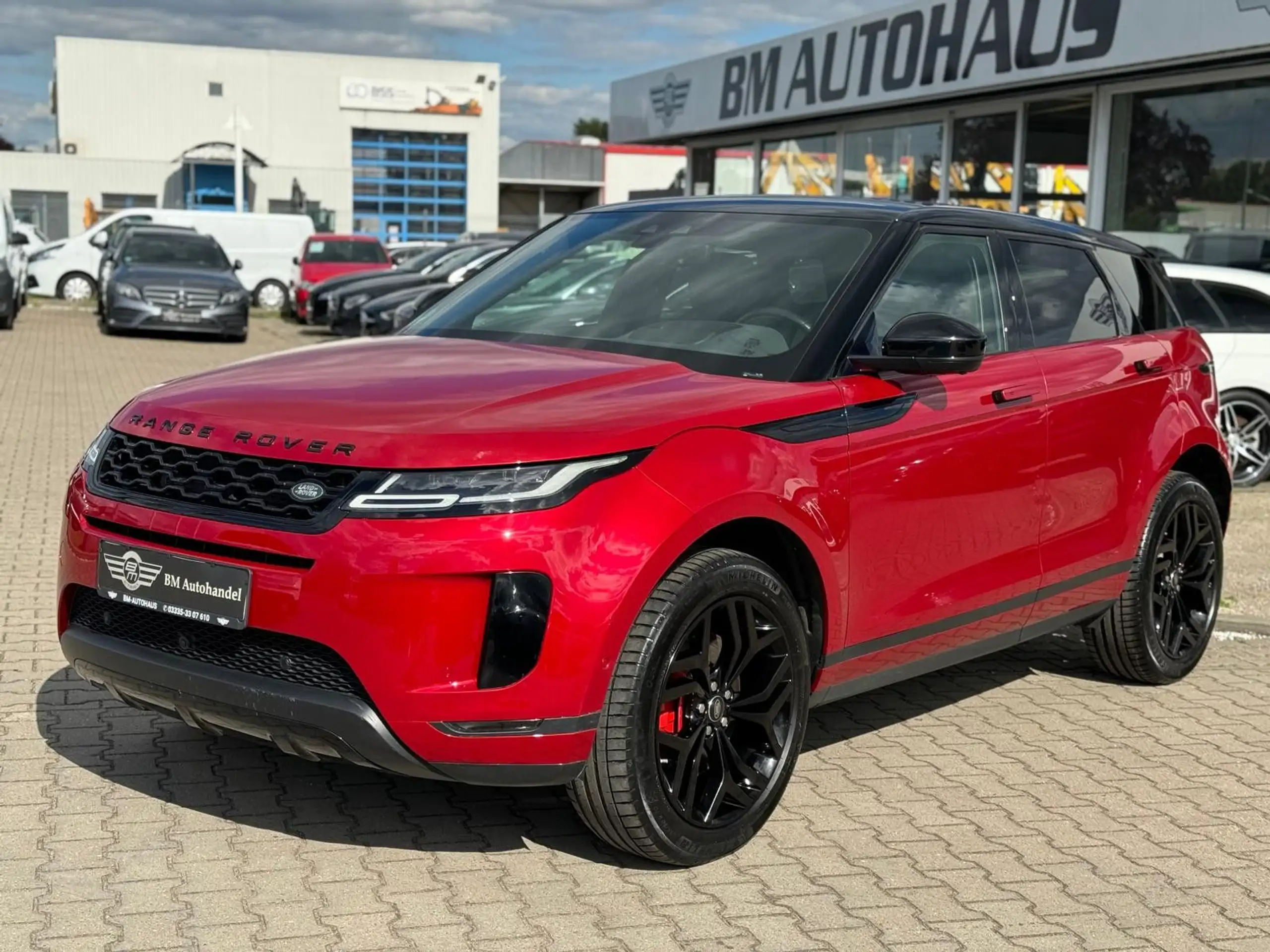 Land Rover - Range Rover Evoque