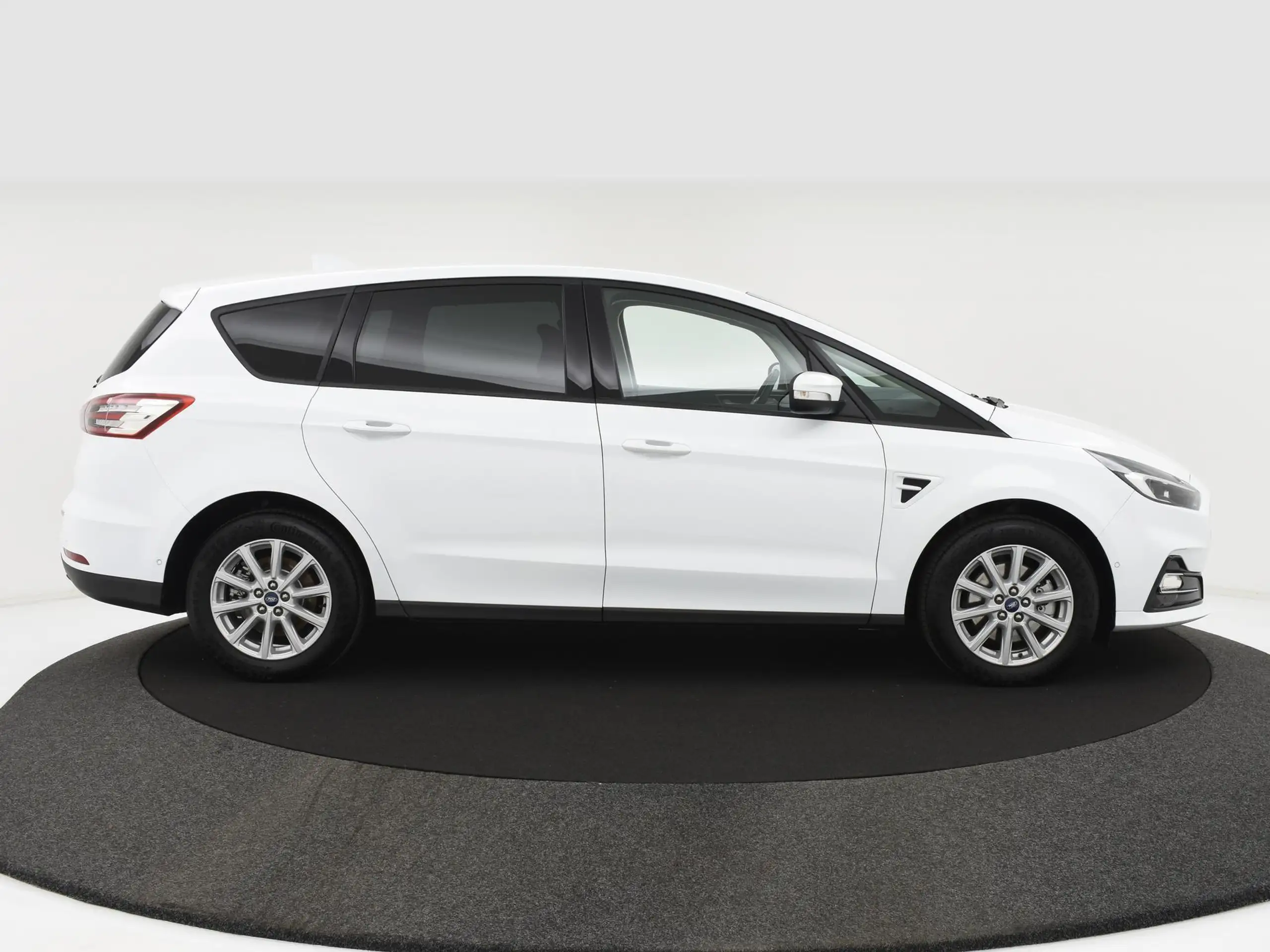 Ford - S-Max