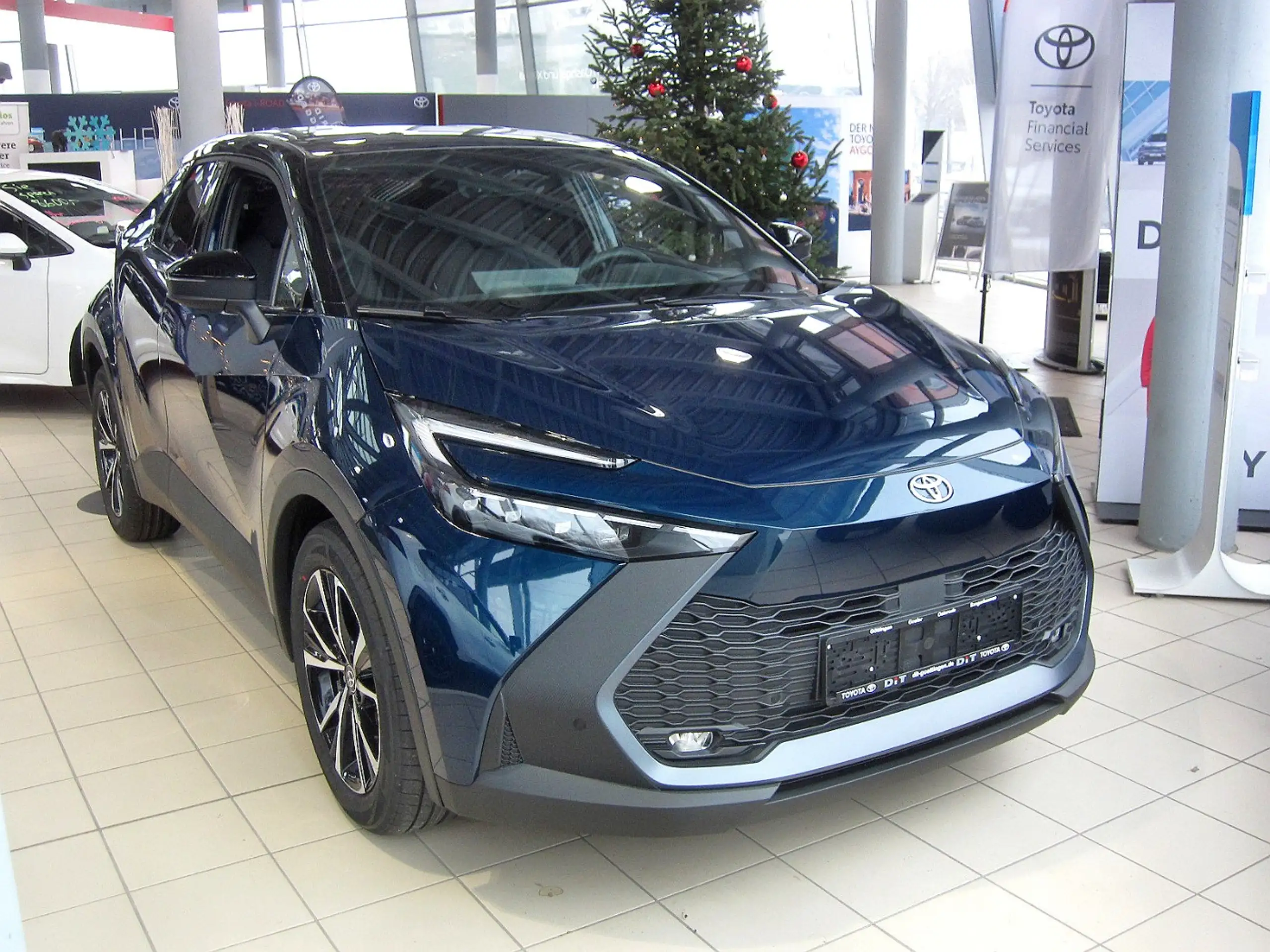 Toyota - C-HR