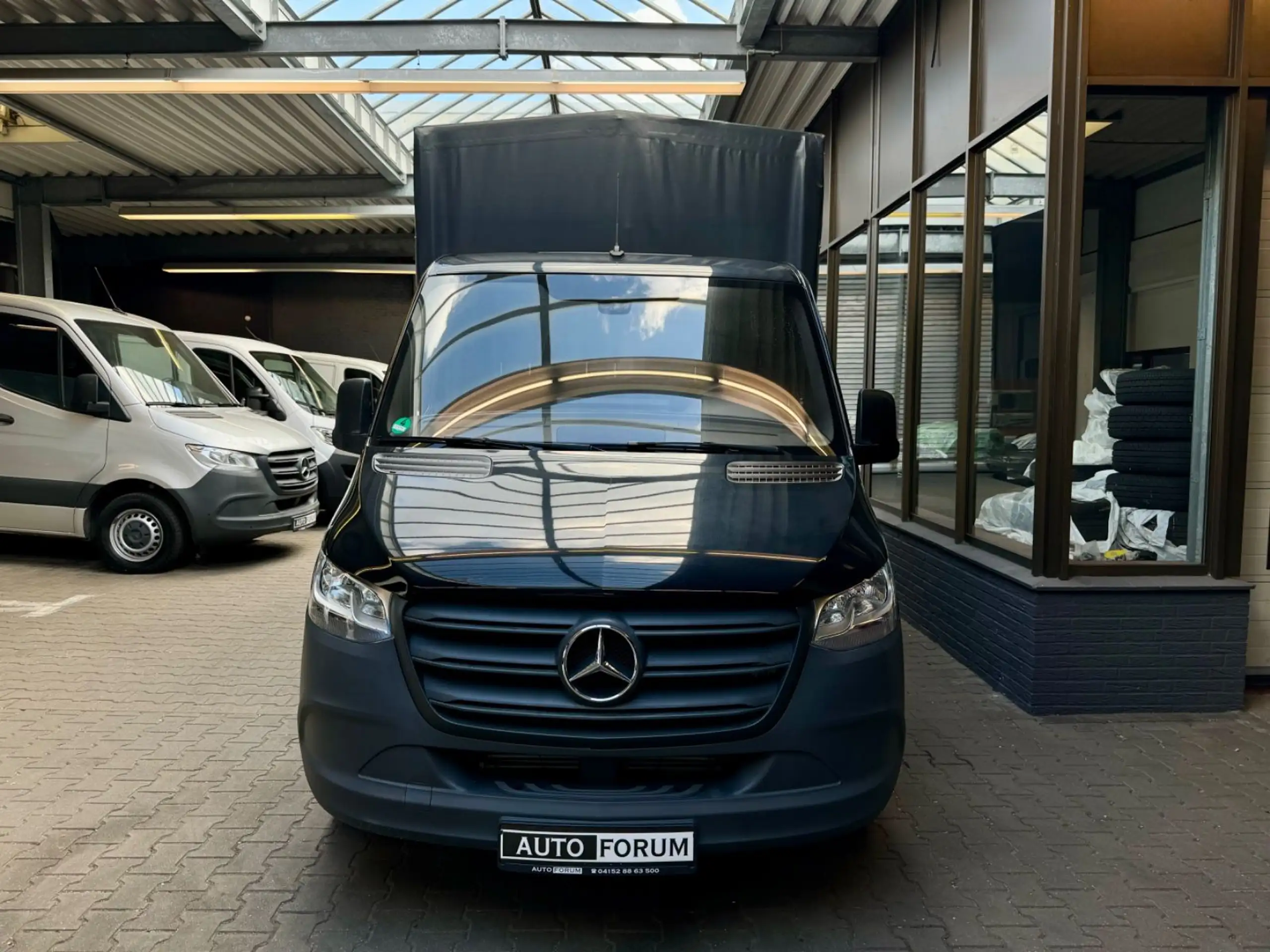 Mercedes-Benz - Sprinter