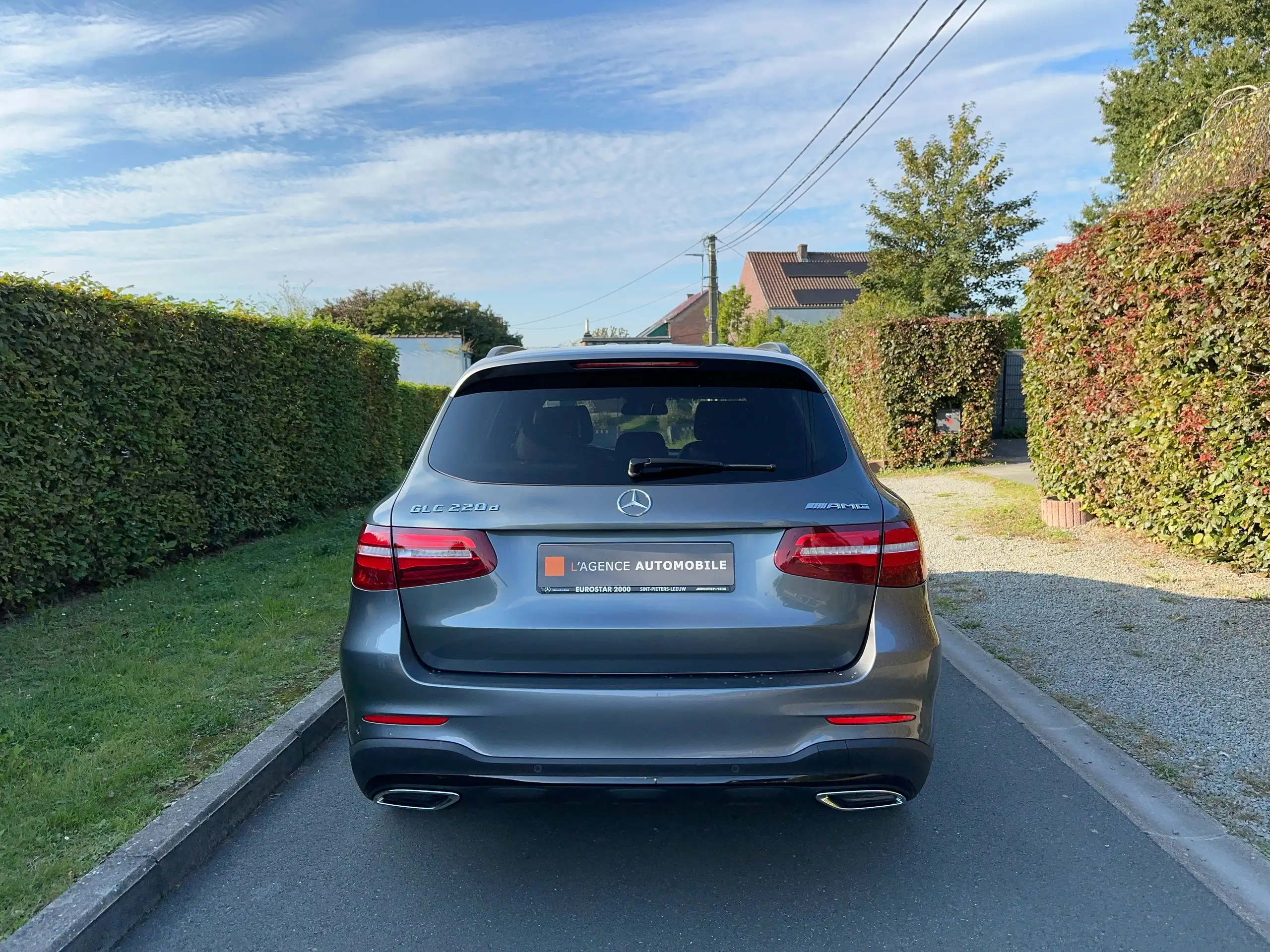 Mercedes-Benz - GLC 220