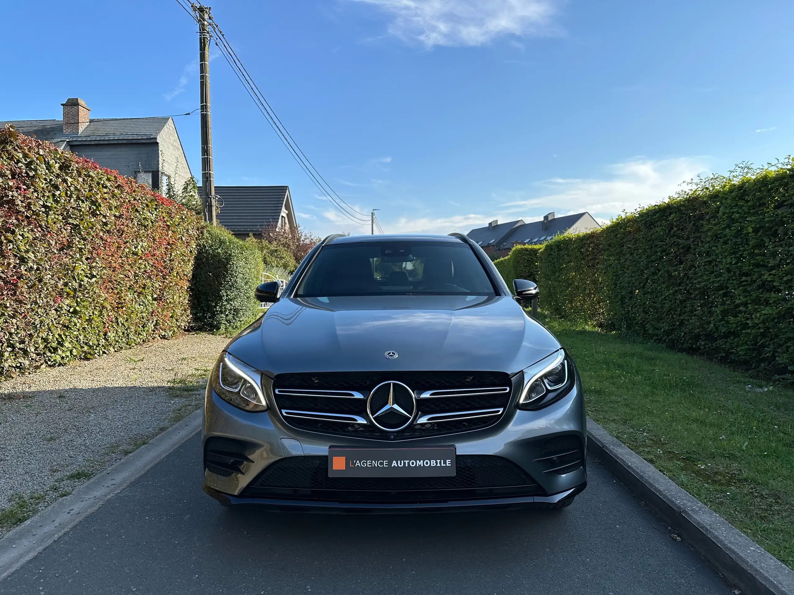 Mercedes-Benz - GLC 220