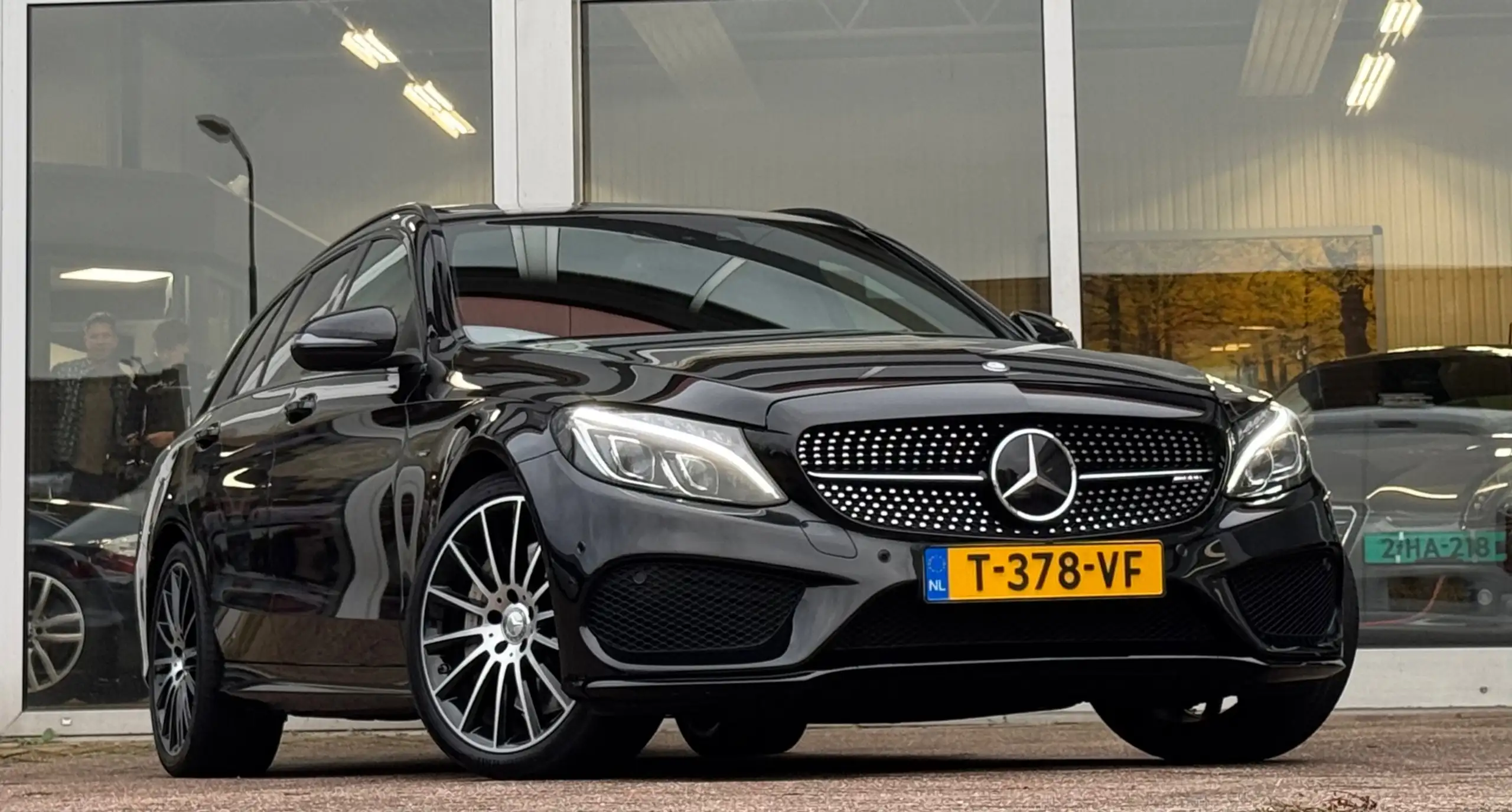 Mercedes-Benz - C 450