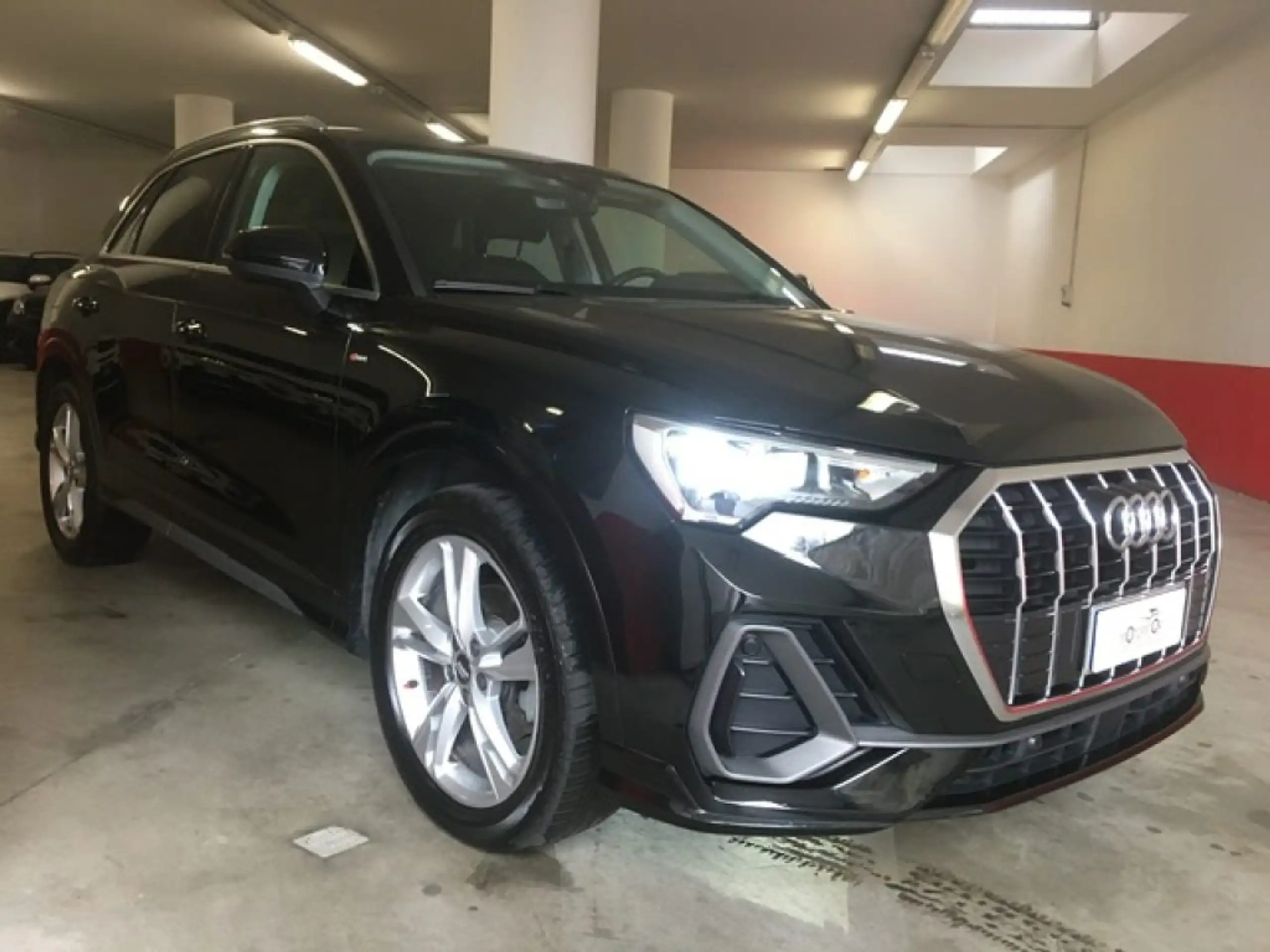 Audi - Q3