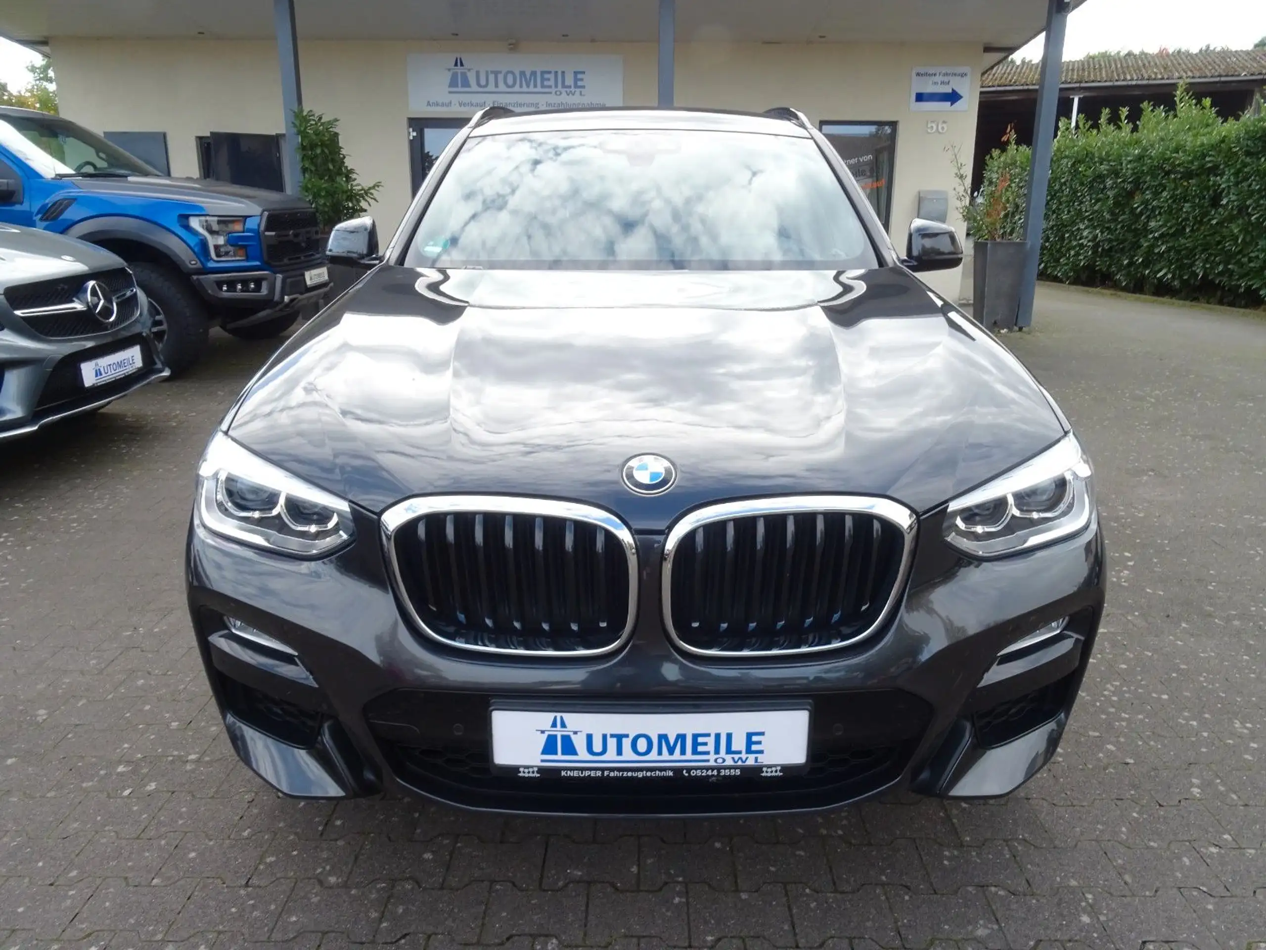 BMW - X3