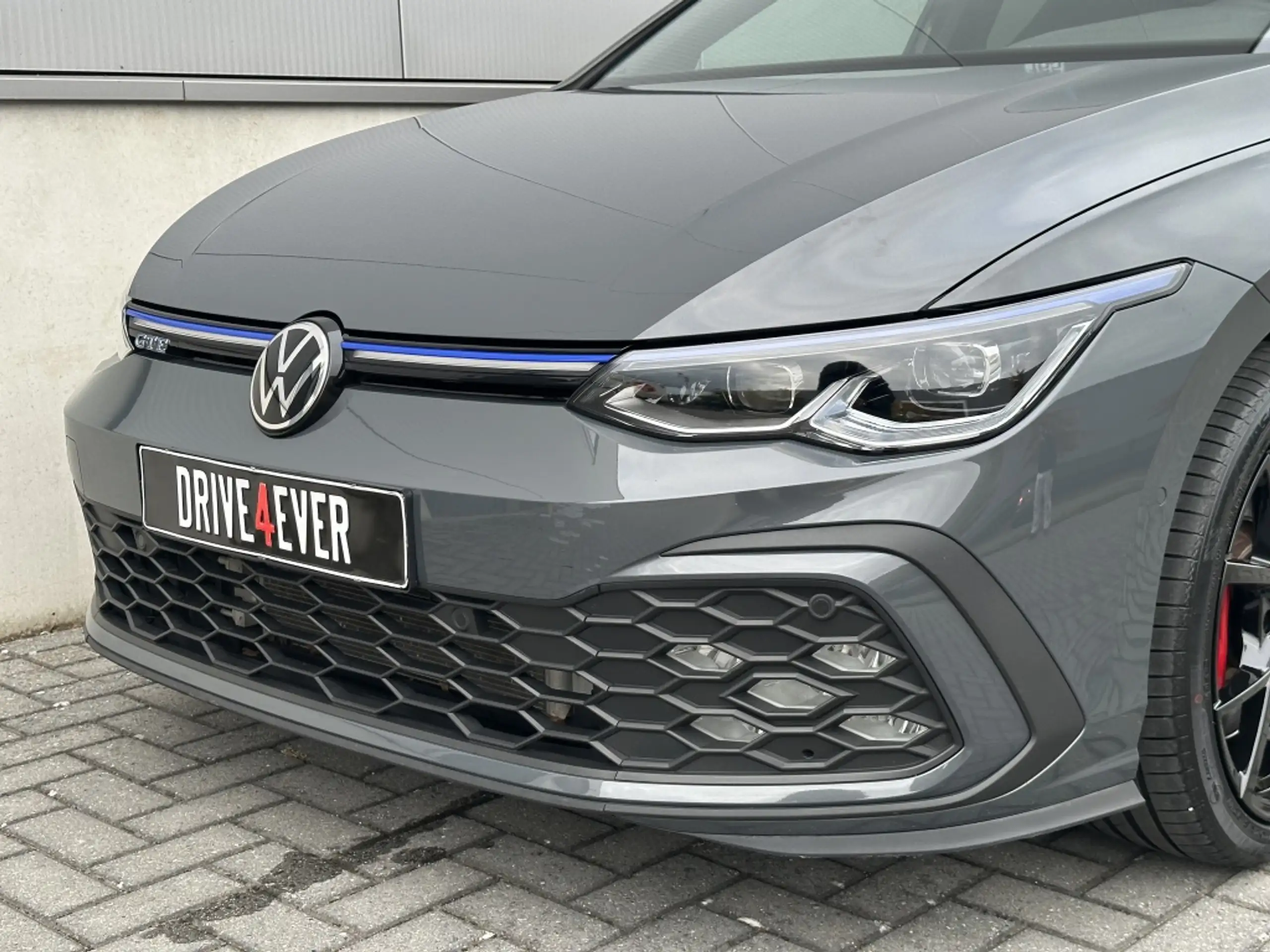 Volkswagen - Golf GTE