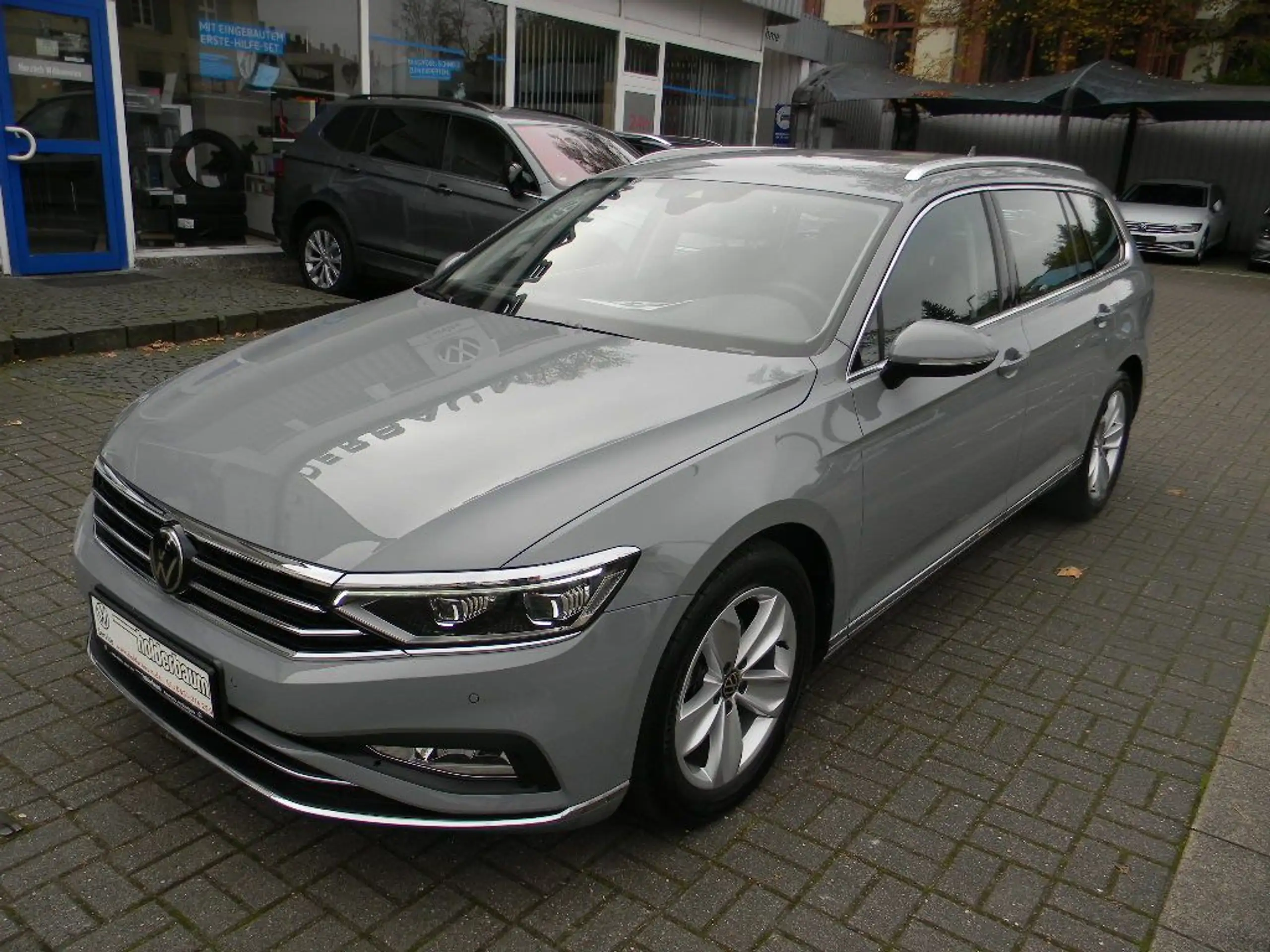 Volkswagen - Passat Variant