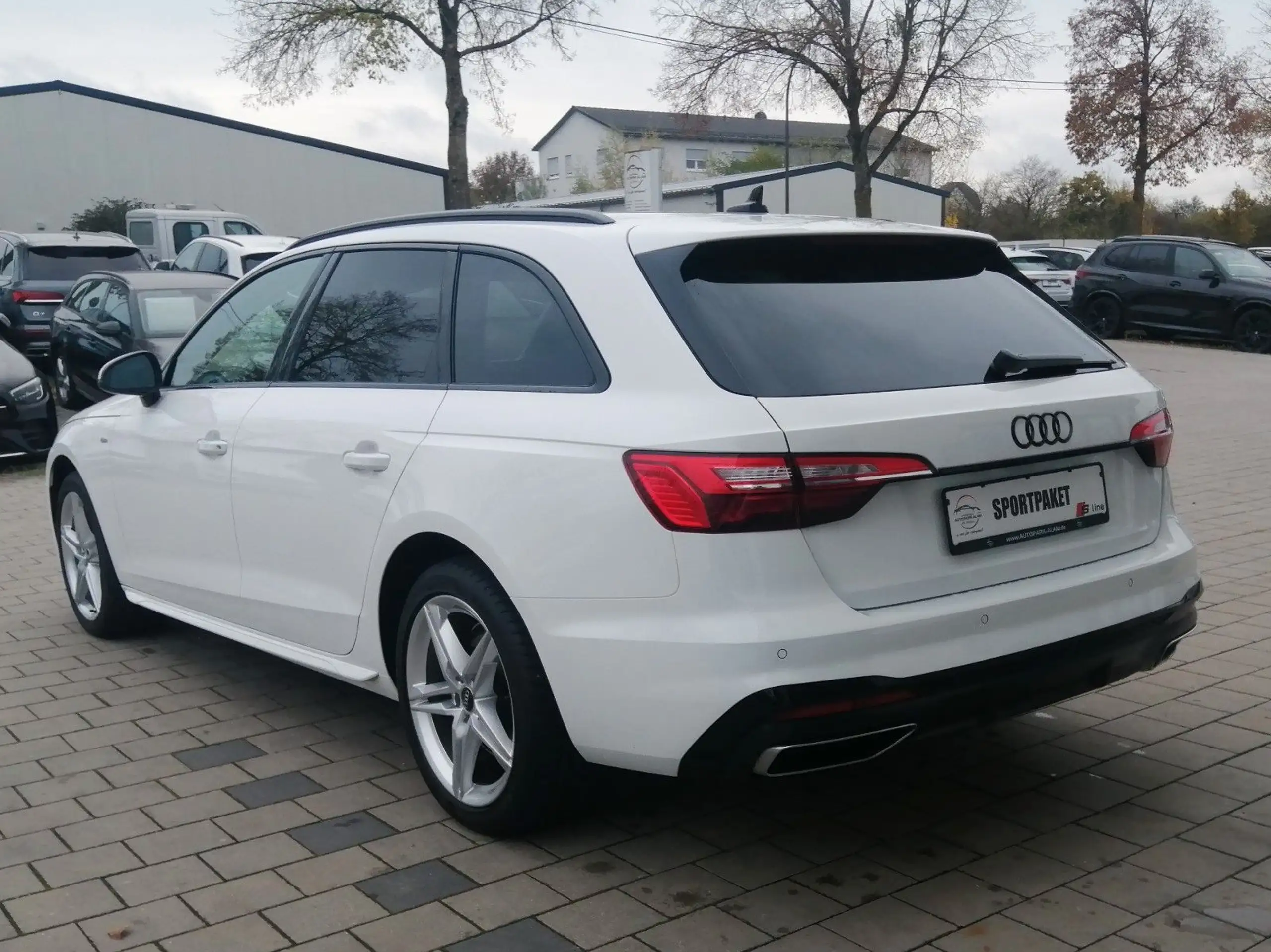 Audi - A4